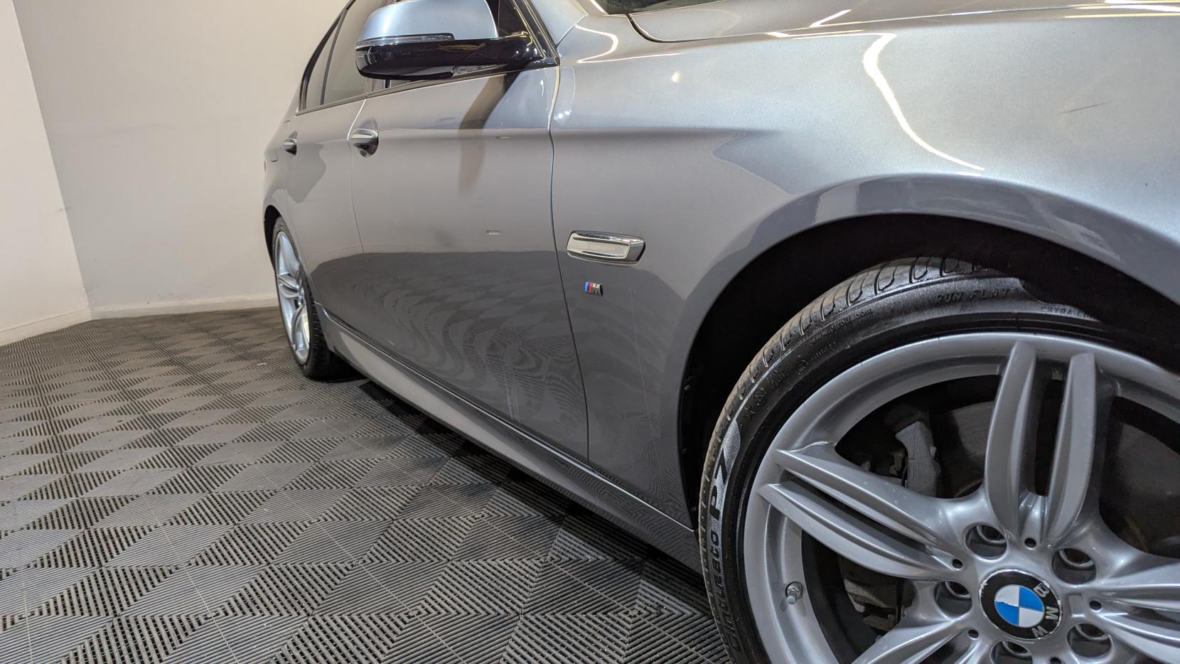 BMW 5 Series 3.0 535d M Sport Saloon 4dr Diesel Auto Euro 6 (s/s) (313 ps)