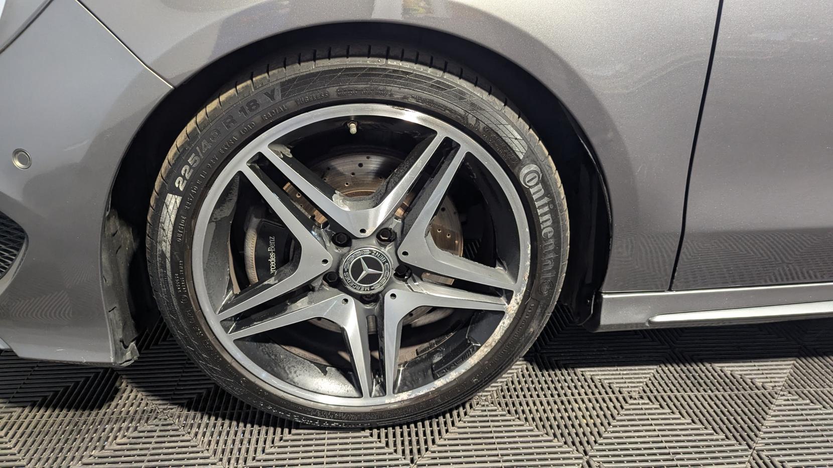 Mercedes-Benz CLA 2.1 CLA220d AMG Sport Shooting Brake 5dr Diesel 7G-DCT 4MATIC Euro 6 (s/s) (177 ps)