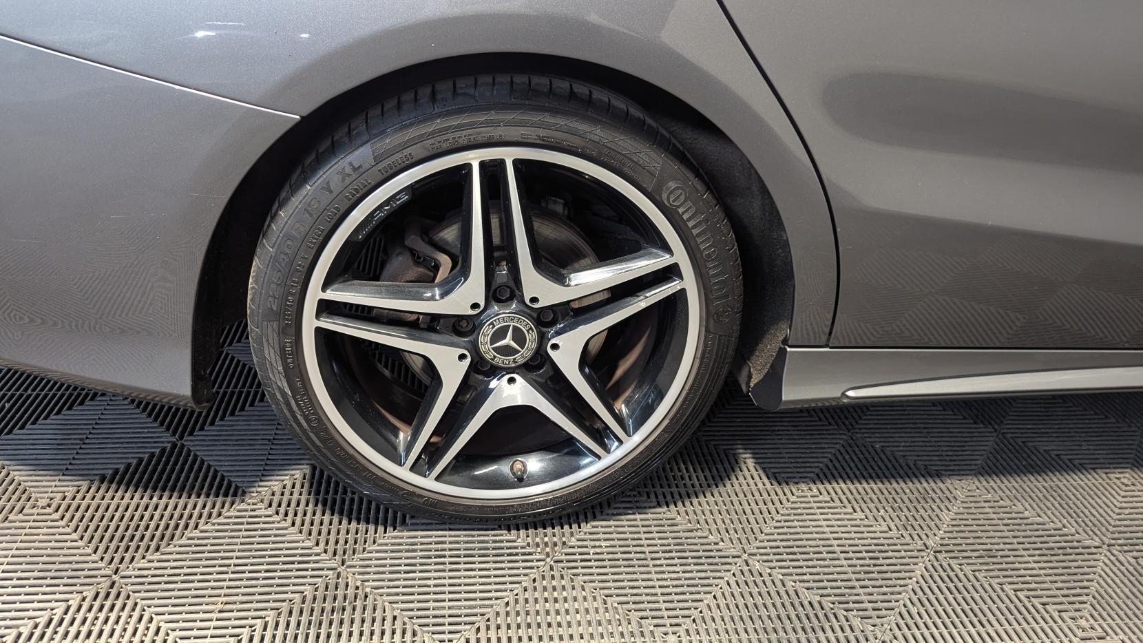 Mercedes-Benz CLA 2.1 CLA220d AMG Sport Shooting Brake 5dr Diesel 7G-DCT 4MATIC Euro 6 (s/s) (177 ps)