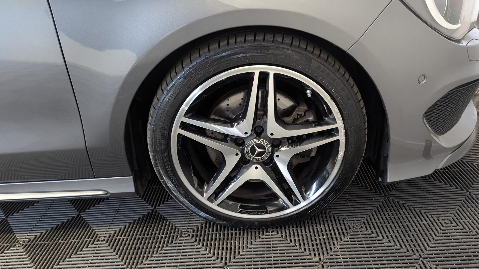 Mercedes-Benz CLA 2.1 CLA220d AMG Sport Shooting Brake 5dr Diesel 7G-DCT 4MATIC Euro 6 (s/s) (177 ps)