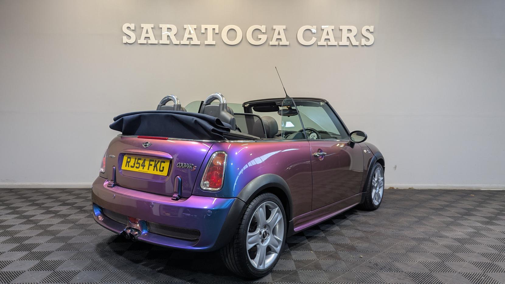 MINI Convertible 1.6 Cooper S Convertible 2dr Petrol Manual Euro 4 (163 bhp)