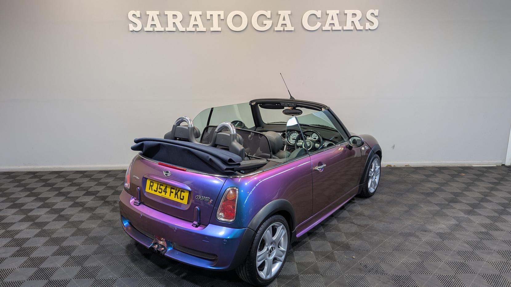 MINI Convertible 1.6 Cooper S Convertible 2dr Petrol Manual Euro 4 (163 bhp)