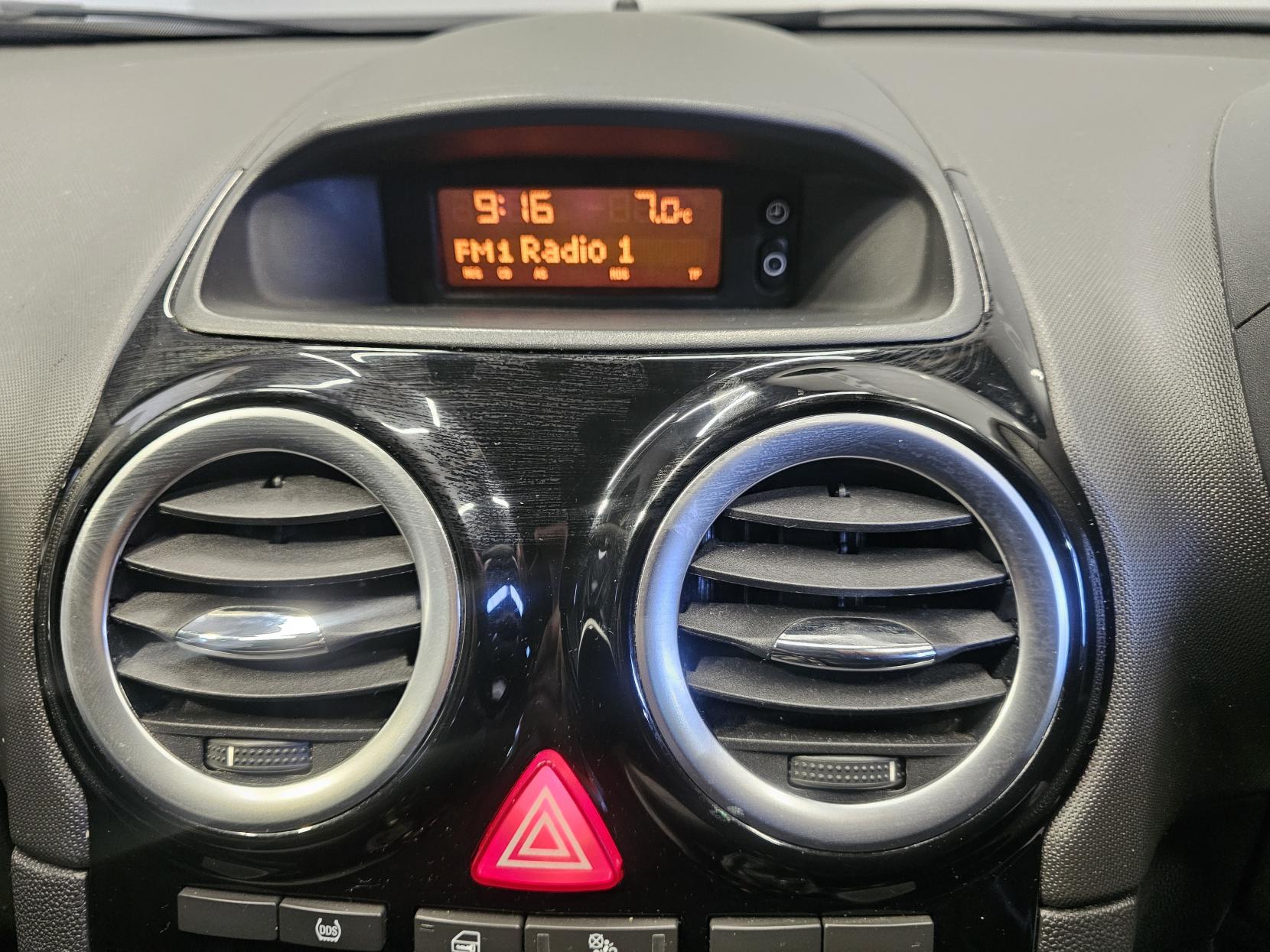 Vauxhall Corsa 1.2 16V Limited Edition Hatchback 5dr Petrol Manual Euro 5 (85 ps)