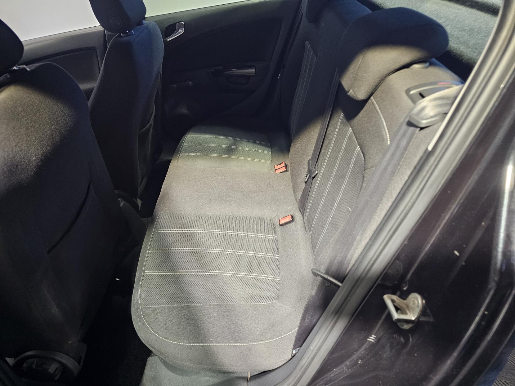 Vauxhall Corsa 1.2 16V Limited Edition Hatchback 5dr Petrol Manual Euro 5 (85 ps)