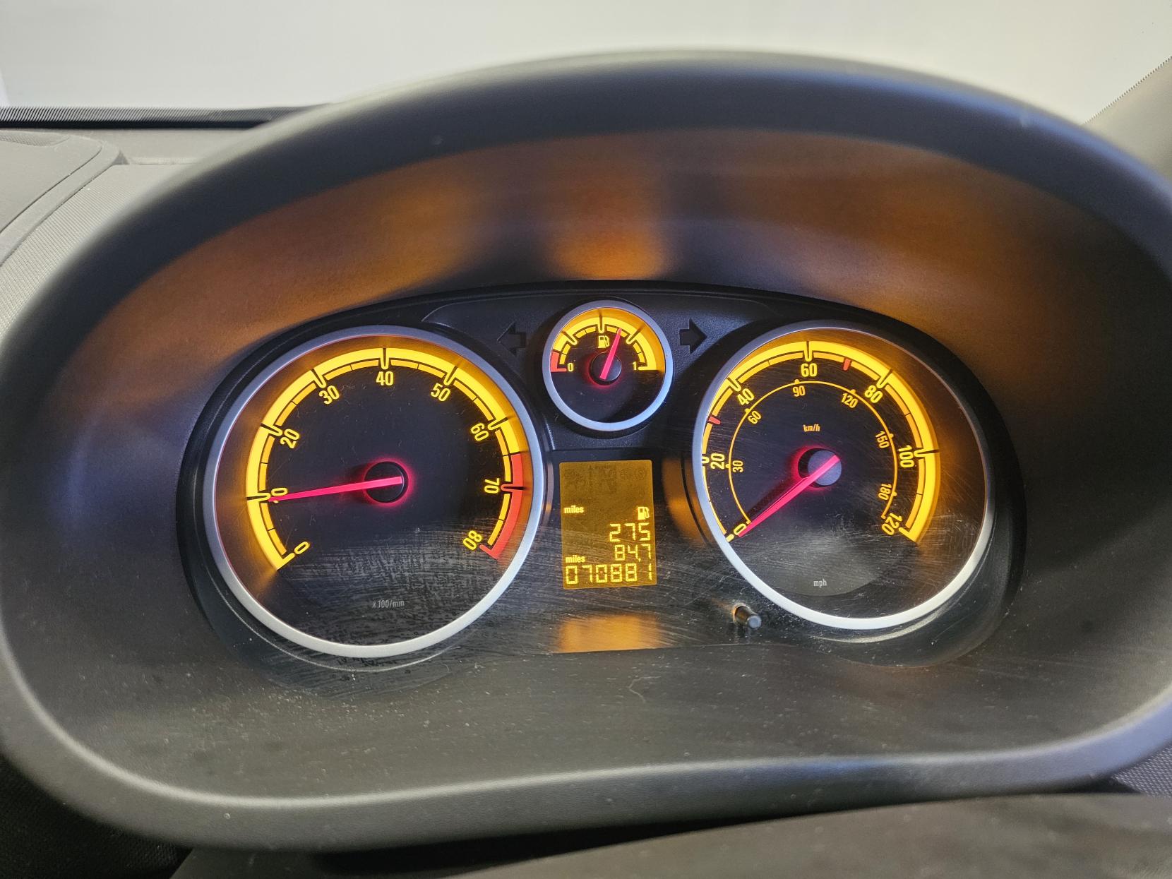 Vauxhall Corsa 1.2 16V Limited Edition Hatchback 5dr Petrol Manual Euro 5 (85 ps)