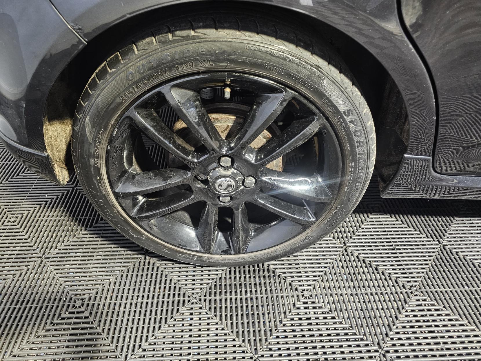 Vauxhall Corsa 1.2 16V Limited Edition Hatchback 5dr Petrol Manual Euro 5 (85 ps)