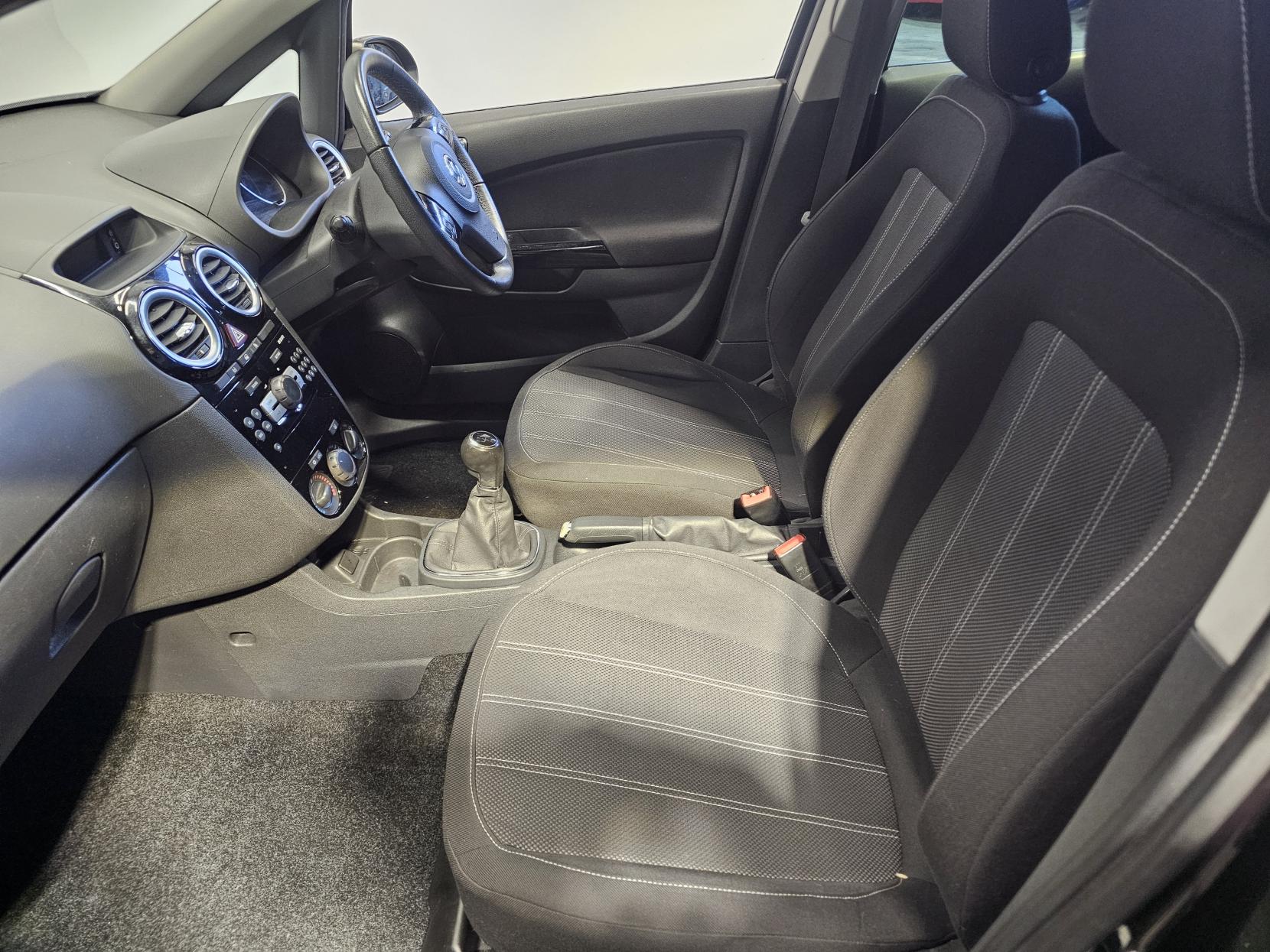 Vauxhall Corsa 1.2 16V Limited Edition Hatchback 5dr Petrol Manual Euro 5 (85 ps)