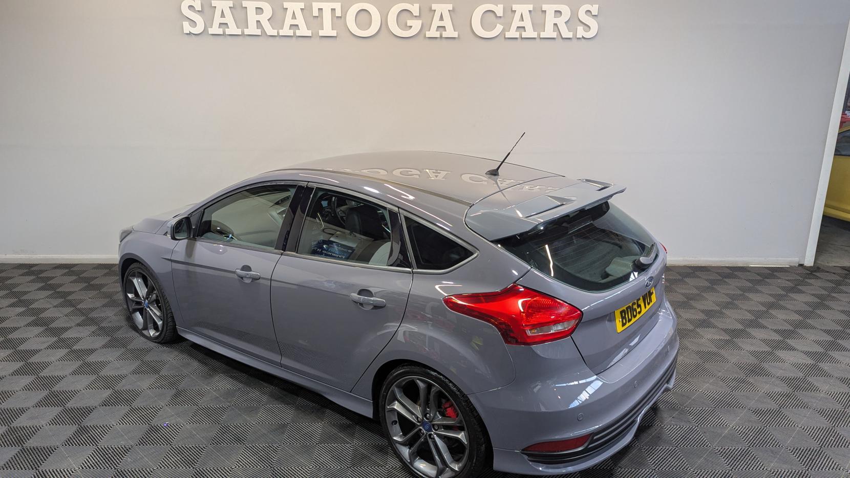 Ford Focus 2.0 TDCi ST-3 Hatchback 5dr Diesel Manual Euro 6 (s/s) (185 ps)