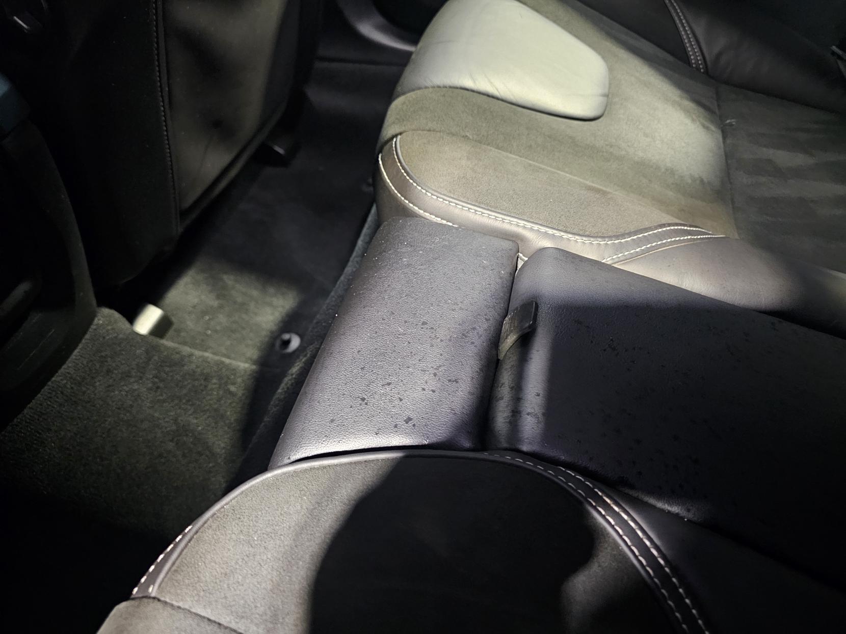 Volvo V40 2.0 D2 R-Design Nav Plus Hatchback 5dr Diesel Manual Euro 6 (s/s) (120 ps)