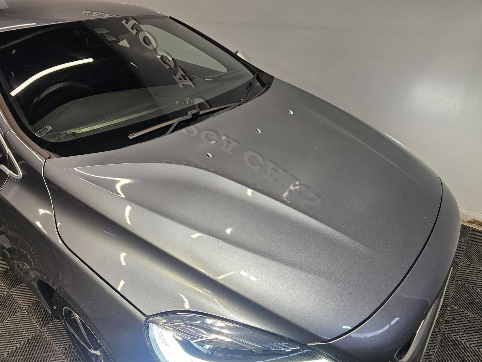 Volvo V40 2.0 D2 R-Design Nav Plus Hatchback 5dr Diesel Manual Euro 6 (s/s) (120 ps)