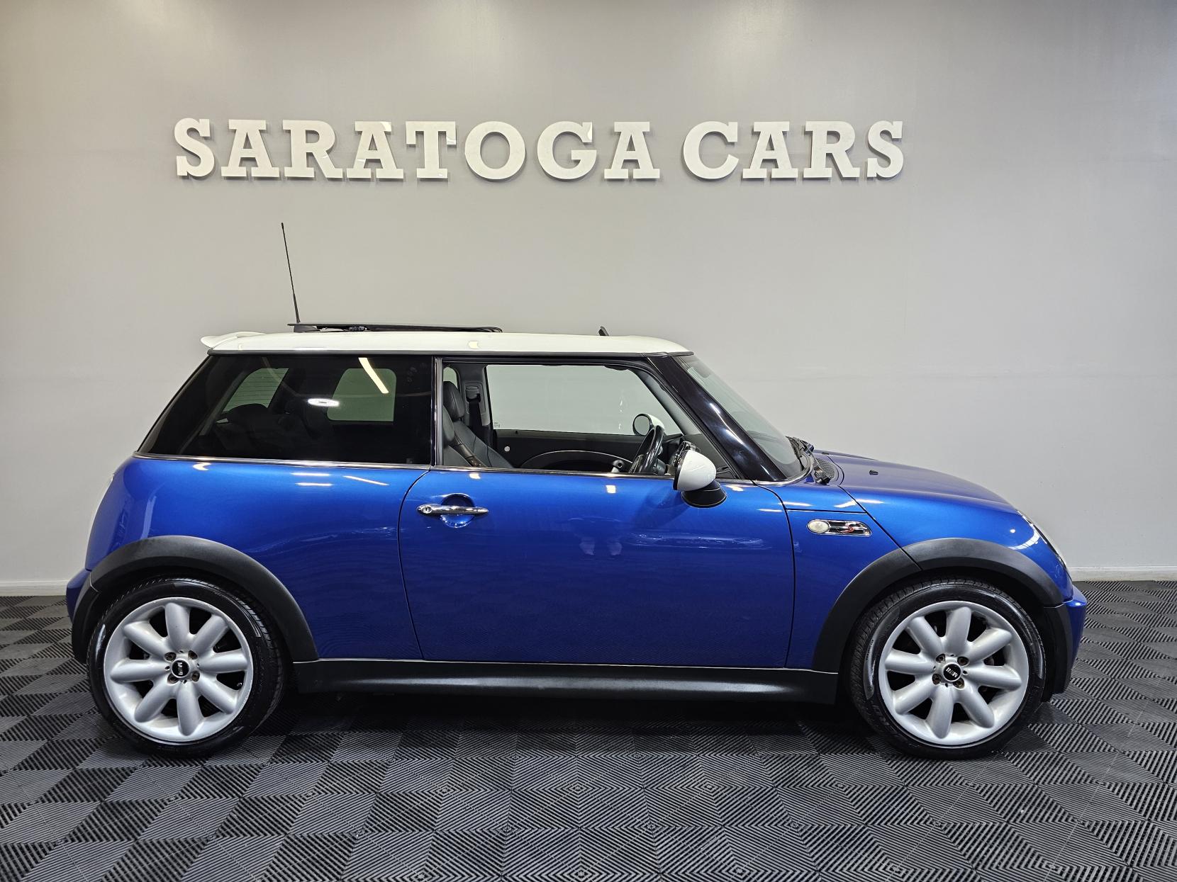 MINI Cooper 1.6