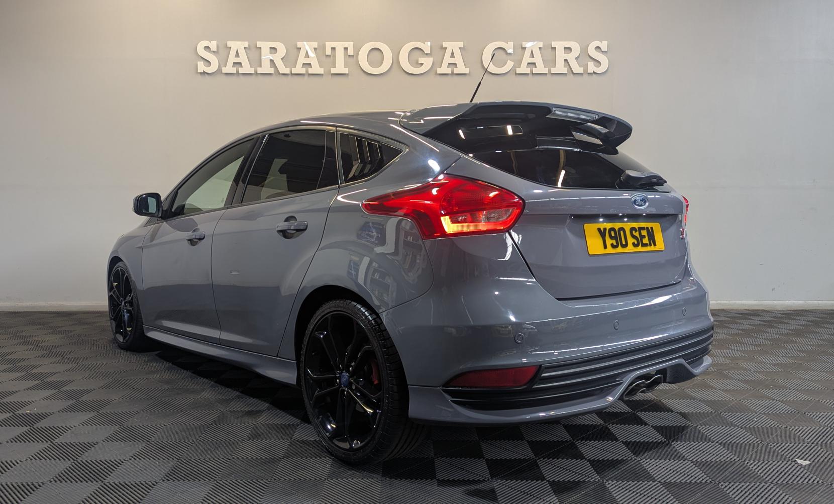 Ford Focus 2.0 TDCi ST-3 Hatchback 5dr Diesel Manual Euro 6 (s/s) (185 ps)