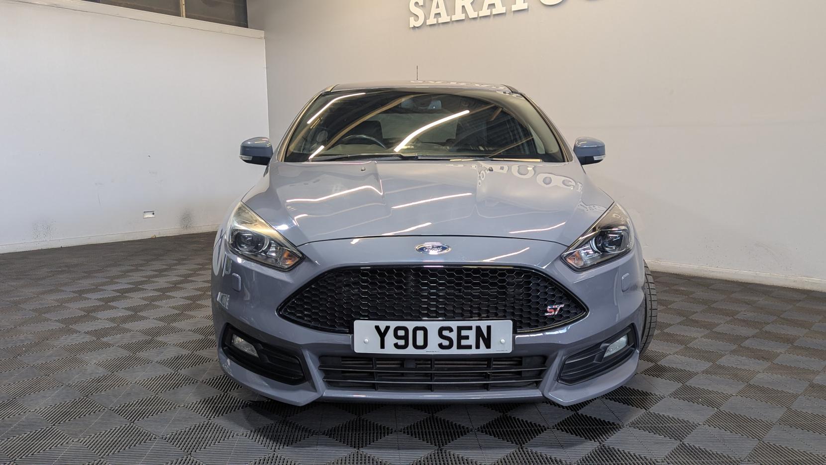 Ford Focus 2.0 TDCi ST-3 Hatchback 5dr Diesel Manual Euro 6 (s/s) (185 ps)