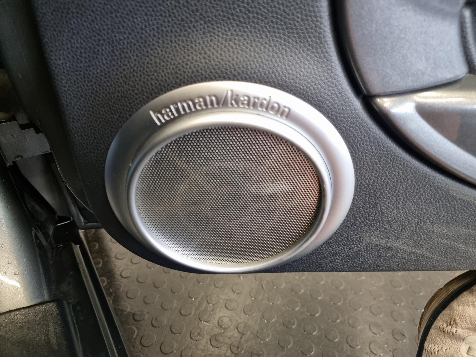 MINI Hatch 1.6 Cooper S Hatchback 3dr Petrol Manual Euro 4 (163 bhp)