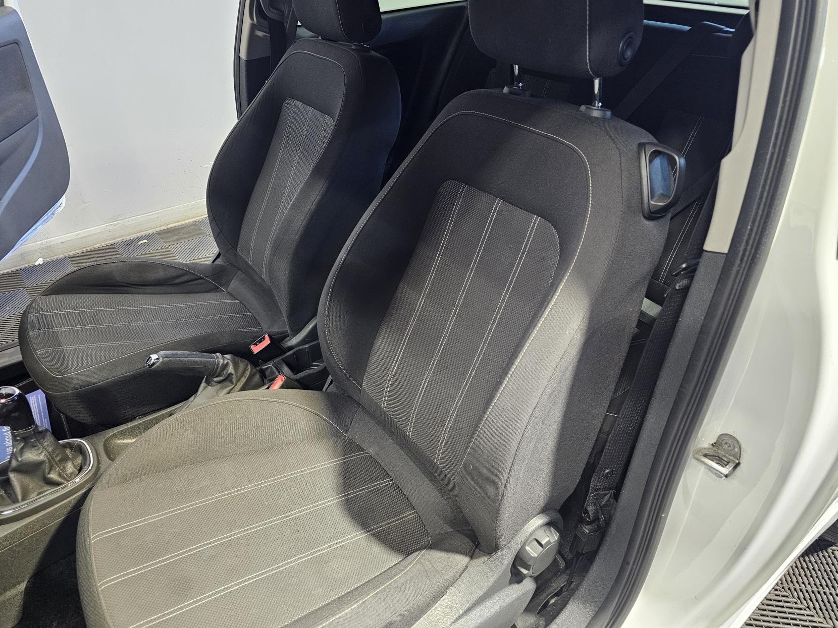 Vauxhall Corsa 1.2 16V Limited Edition Hatchback 3dr Petrol Manual Euro 5 (85 ps)