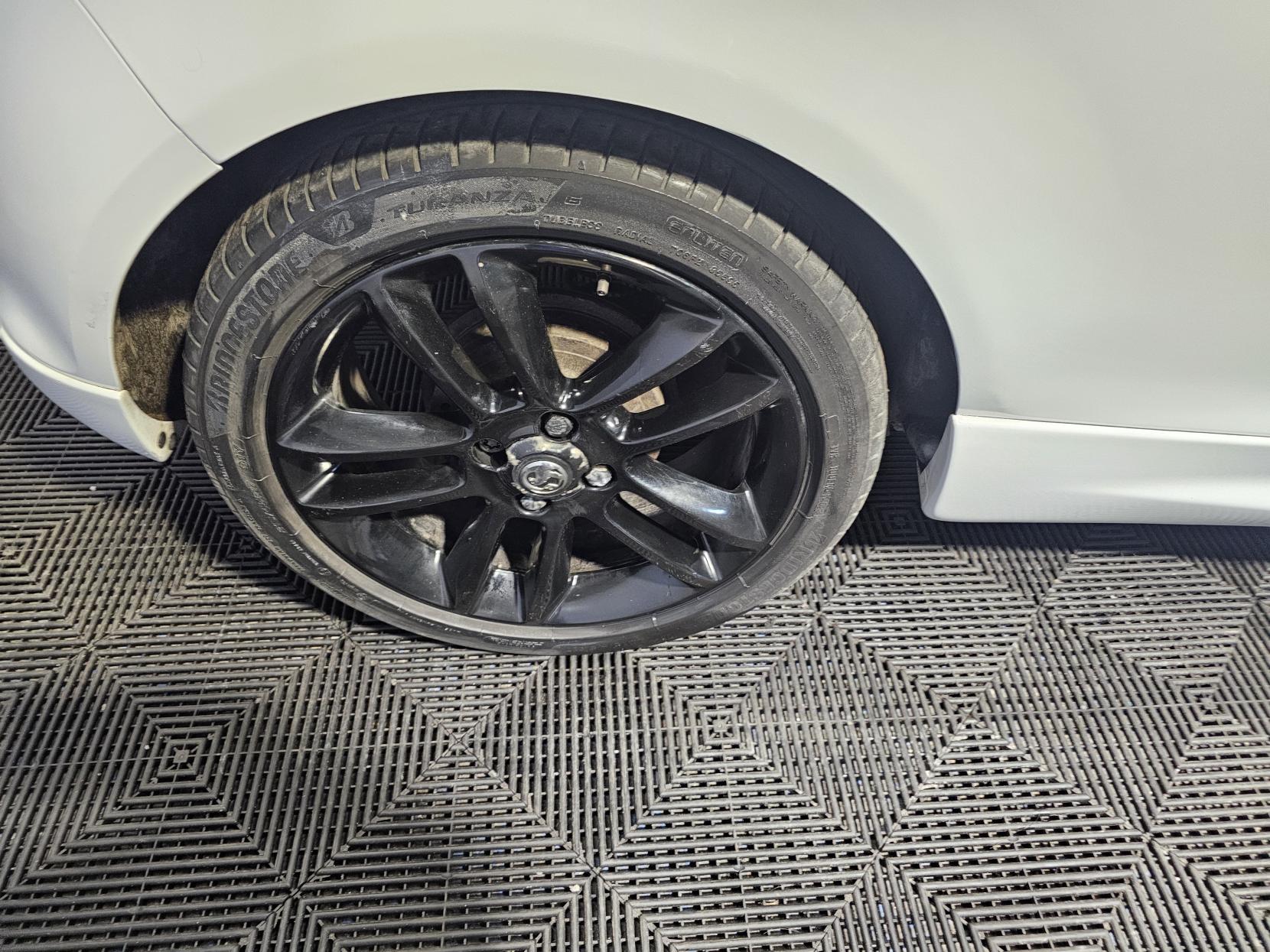 Vauxhall Corsa 1.2 16V Limited Edition Hatchback 3dr Petrol Manual Euro 5 (85 ps)