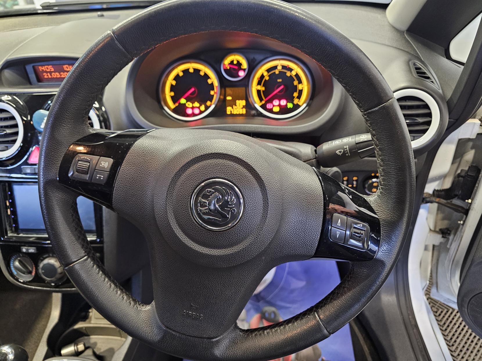 Vauxhall Corsa 1.2 16V Limited Edition Hatchback 3dr Petrol Manual Euro 5 (85 ps)