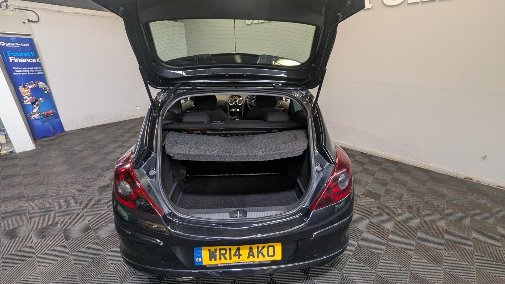 Vauxhall Corsa 1.2 16V Limited Edition Hatchback 3dr Petrol Manual Euro 5 (85 ps)