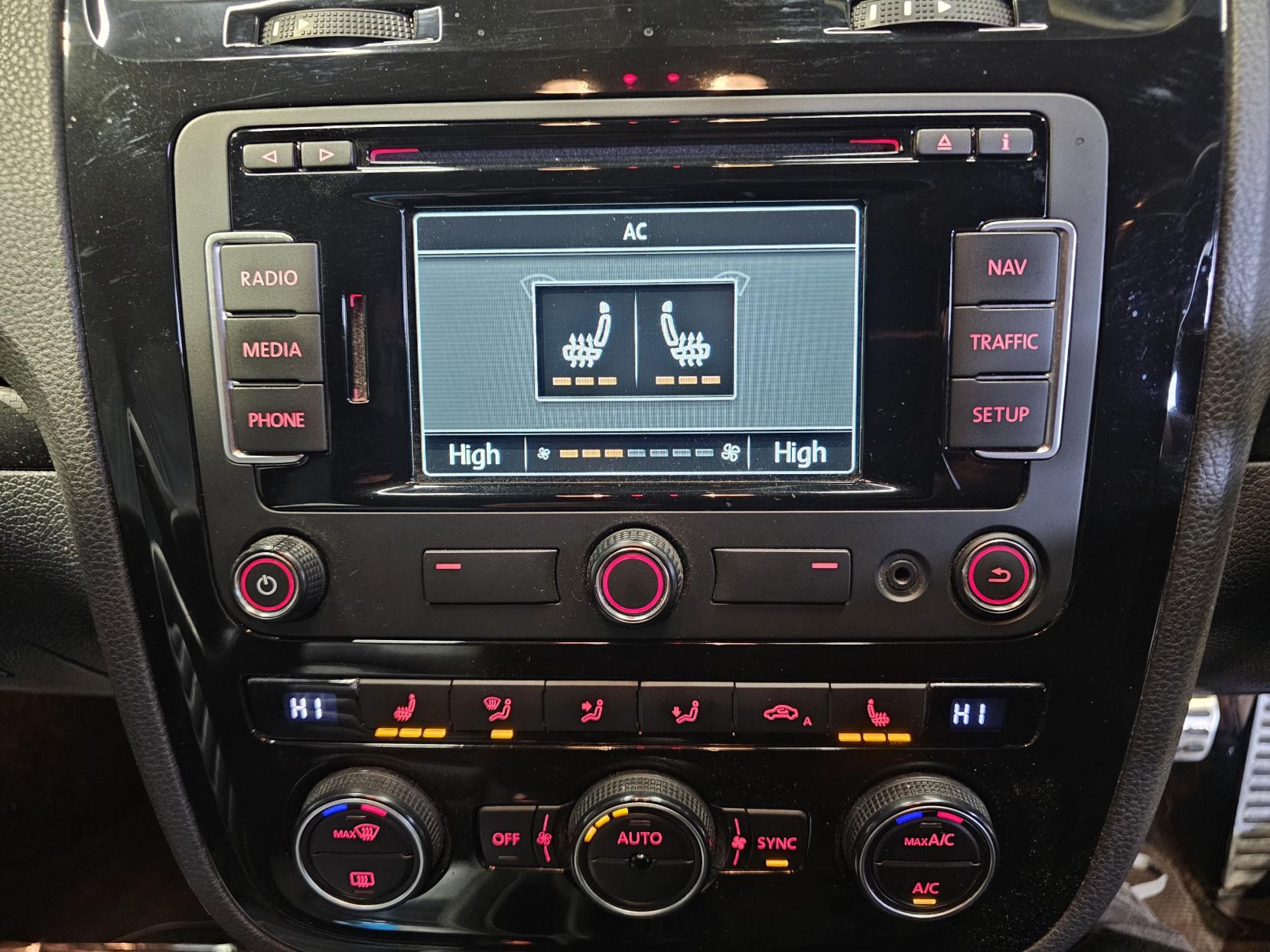 Volkswagen Scirocco 2.0 TDI BlueMotion Tech R-Line Hatchback 3dr Diesel Manual Euro 6 (s/s) (150 ps)