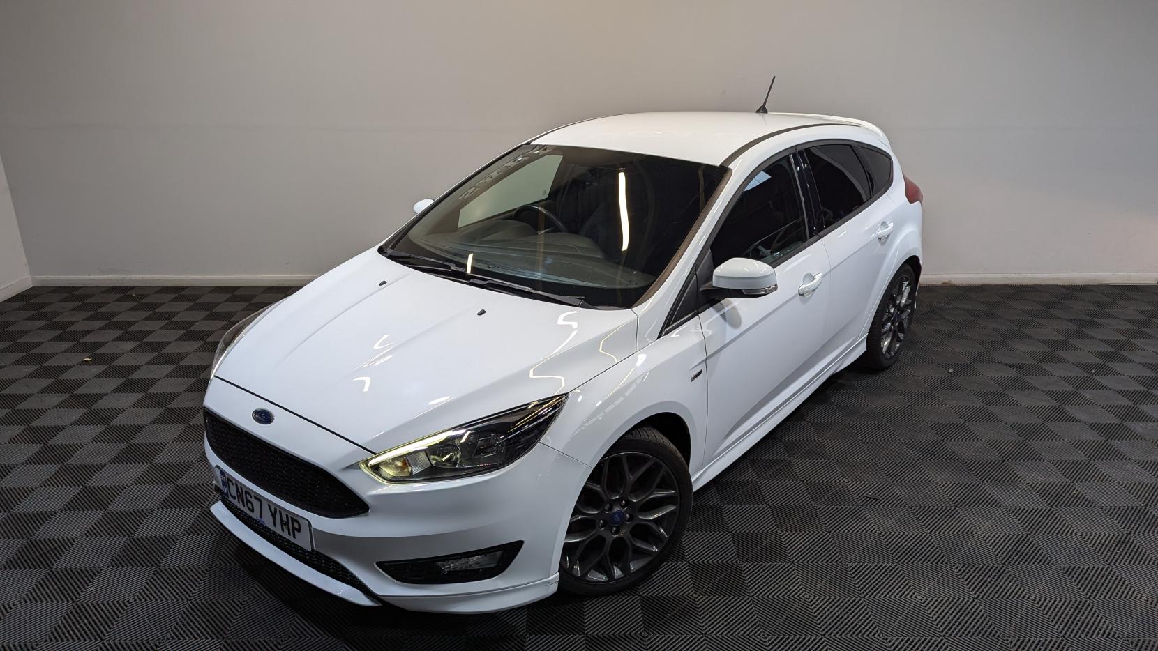 Ford Focus 1.0T EcoBoost ST-Line Hatchback 5dr Petrol Manual Euro 6 (s/s) (140 ps)