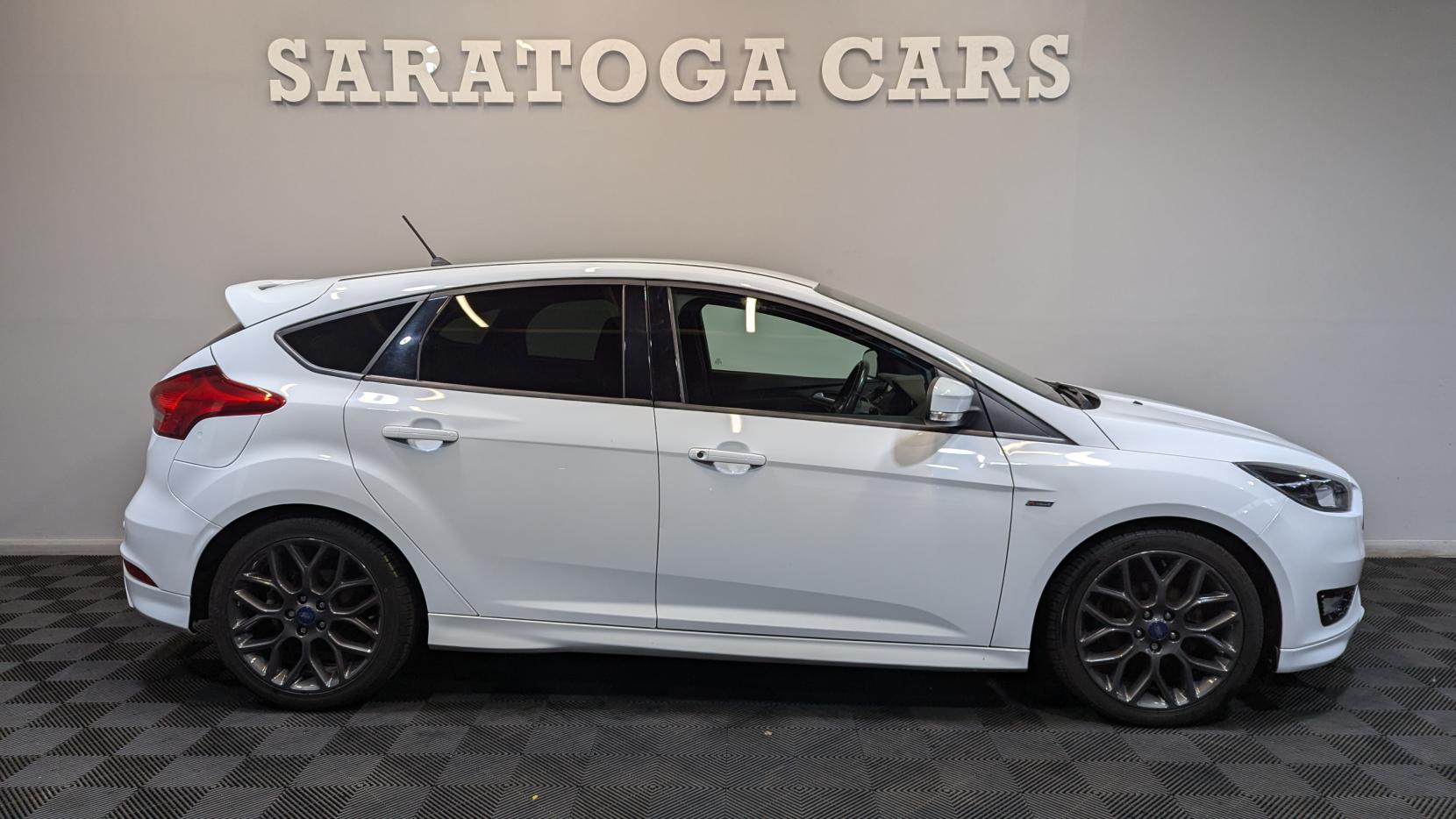 Ford Focus 1.0T EcoBoost ST-Line Hatchback 5dr Petrol Manual Euro 6 (s/s) (140 ps)