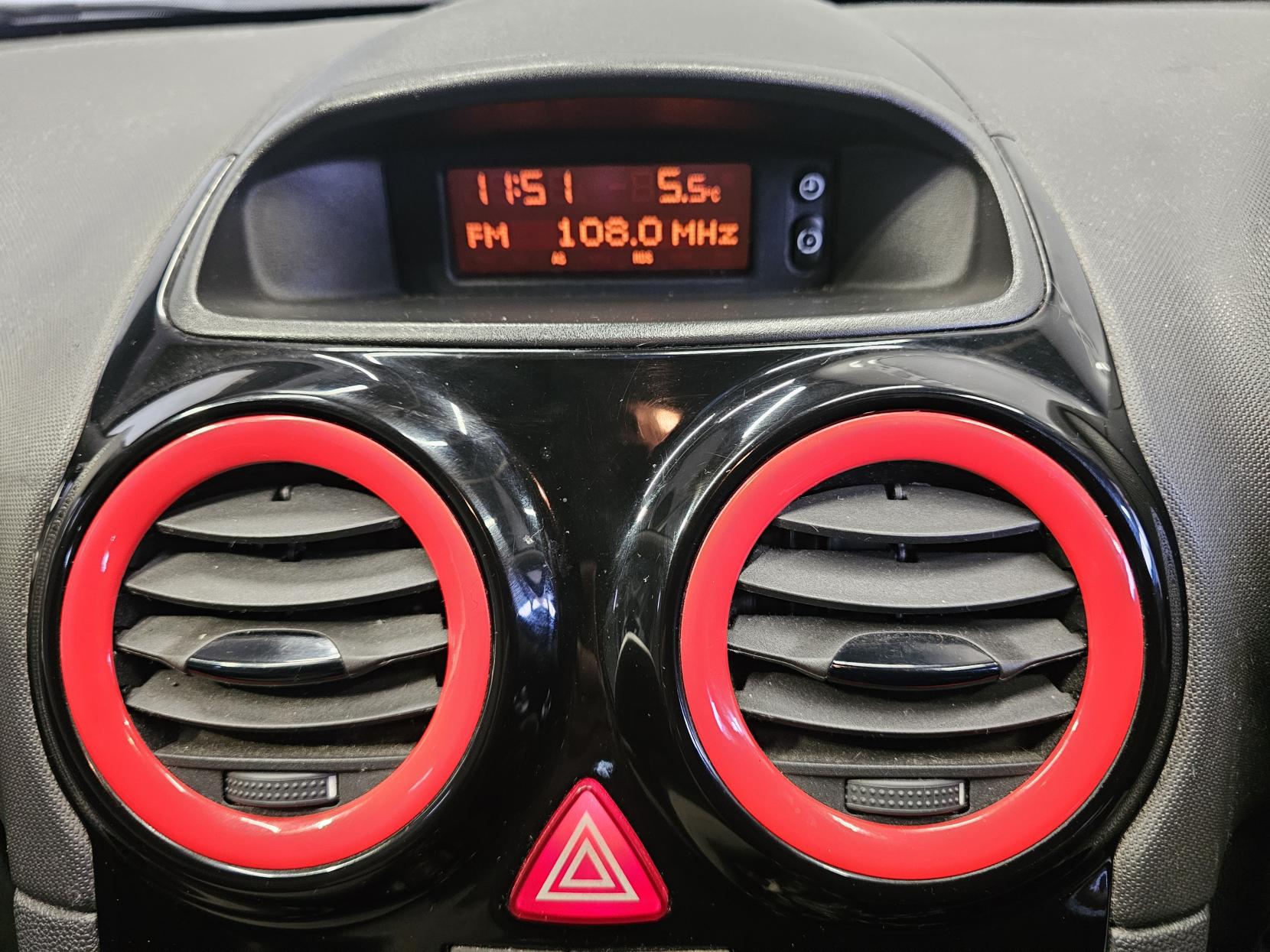 Vauxhall Corsa 1.2 16V Limited Edition Hatchback 3dr Petrol Manual Euro 5 (85 ps)