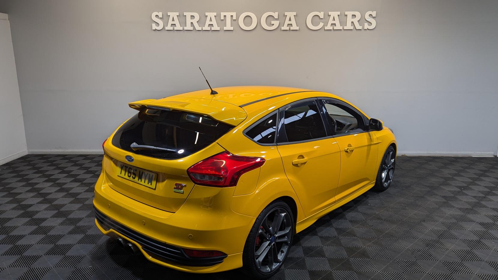 Ford Focus 2.0T EcoBoost ST-3 Hatchback 5dr Petrol Manual Euro 6 (s/s) (250 ps)