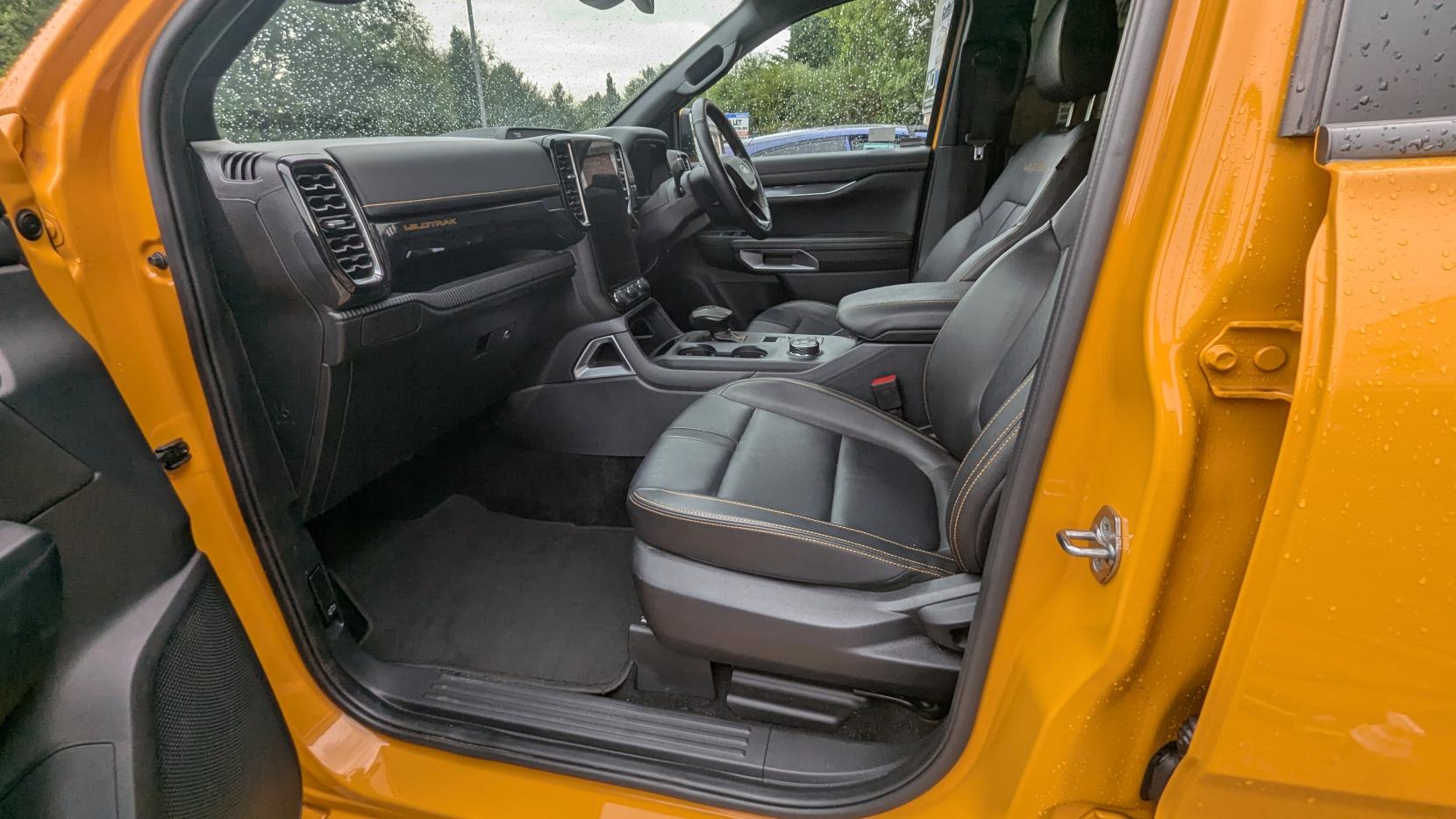 Ford Ranger 3.0 TD V6 EcoBlue Wildtrak Pickup Double Cab 4dr Diesel Auto 4WD Euro 6 (s/s) (240 ps)