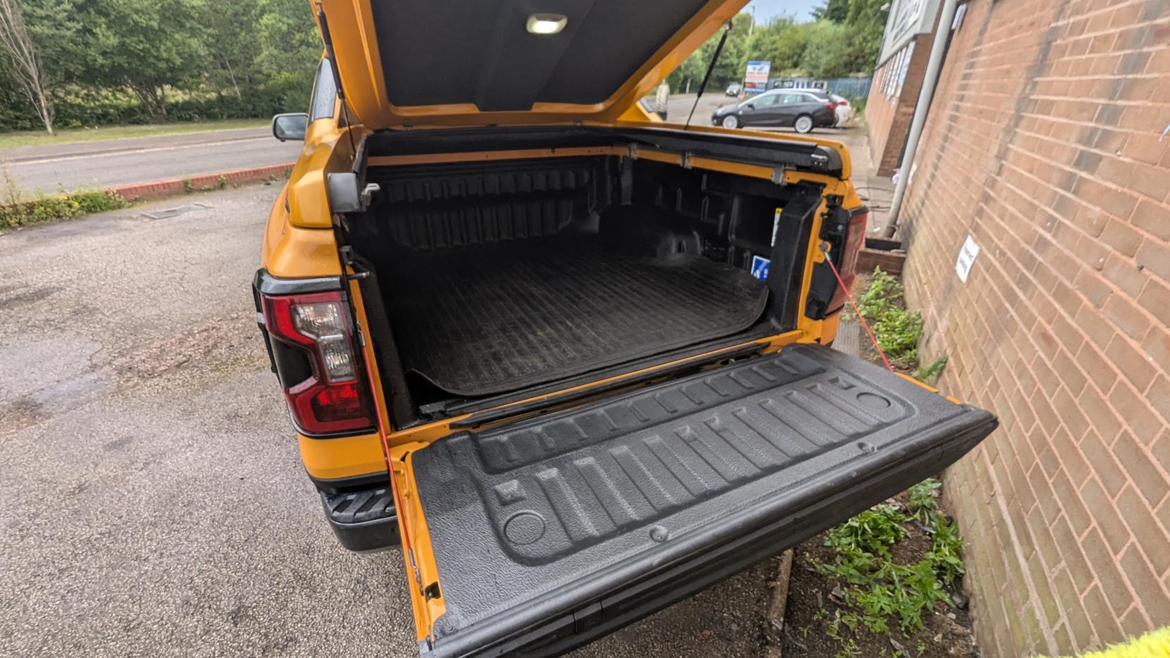 Ford Ranger 3.0 TD V6 EcoBlue Wildtrak Pickup Double Cab 4dr Diesel Auto 4WD Euro 6 (s/s) (240 ps)