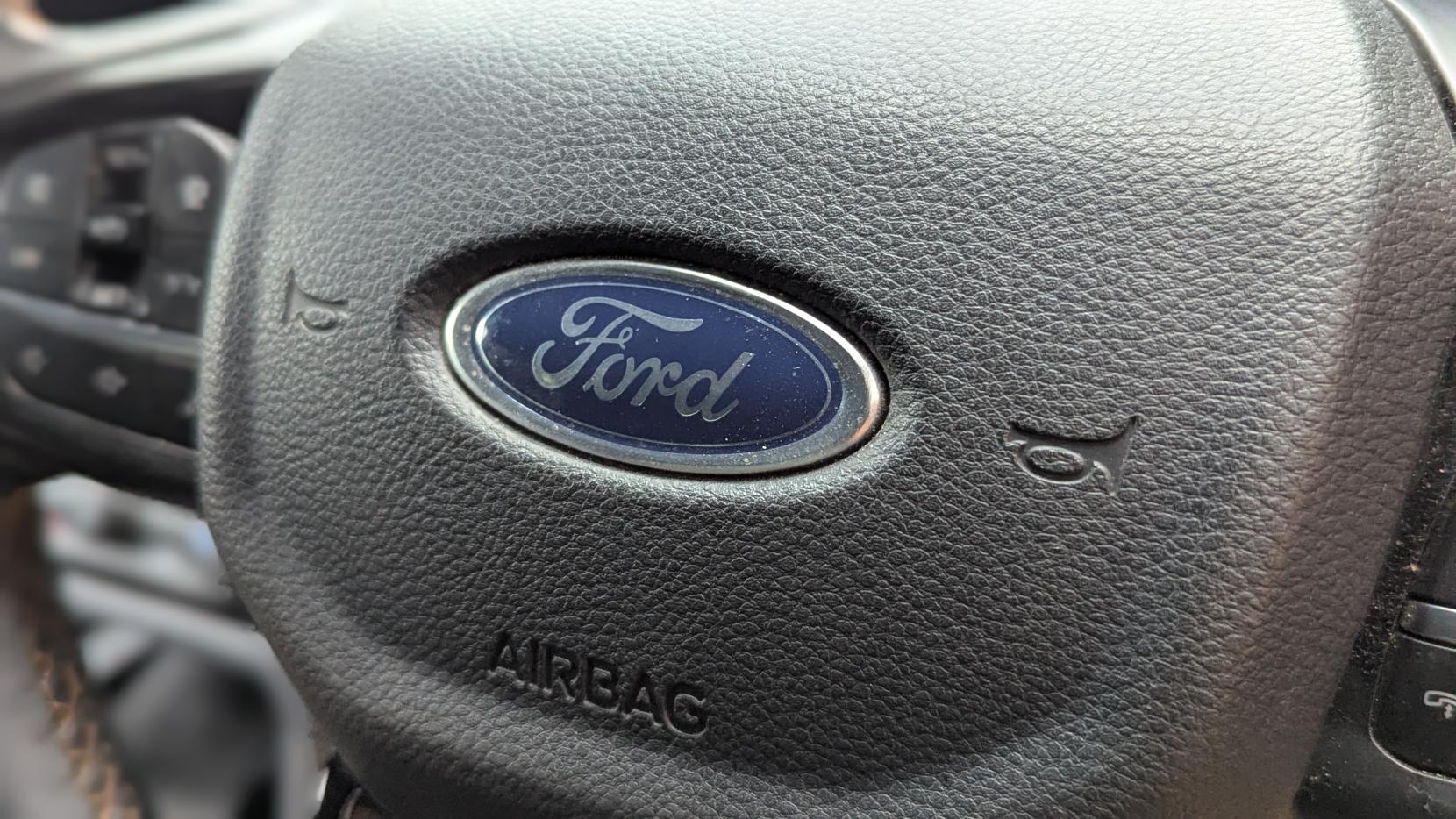 Ford Ranger 3.0 TD V6 EcoBlue Wildtrak Pickup Double Cab 4dr Diesel Auto 4WD Euro 6 (s/s) (240 ps)