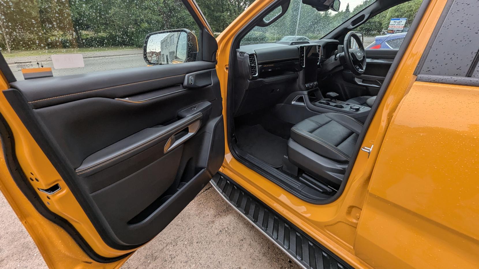 Ford Ranger 3.0 TD V6 EcoBlue Wildtrak Pickup Double Cab 4dr Diesel Auto 4WD Euro 6 (s/s) (240 ps)