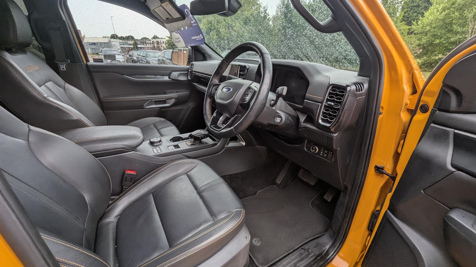 Ford Ranger 3.0 TD V6 EcoBlue Wildtrak Pickup Double Cab 4dr Diesel Auto 4WD Euro 6 (s/s) (240 ps)