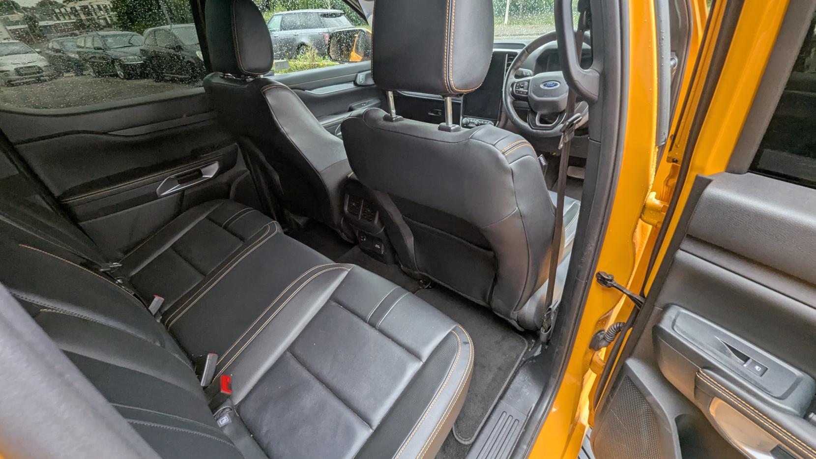 Ford Ranger 3.0 TD V6 EcoBlue Wildtrak Pickup Double Cab 4dr Diesel Auto 4WD Euro 6 (s/s) (240 ps)