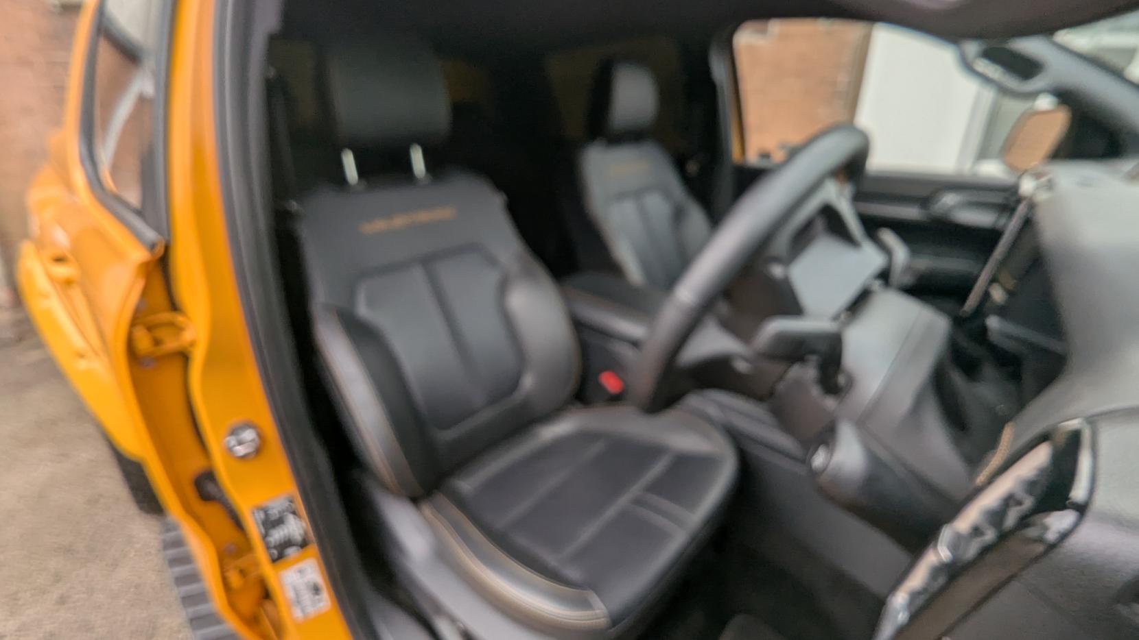 Ford Ranger 3.0 TD V6 EcoBlue Wildtrak Pickup Double Cab 4dr Diesel Auto 4WD Euro 6 (s/s) (240 ps)
