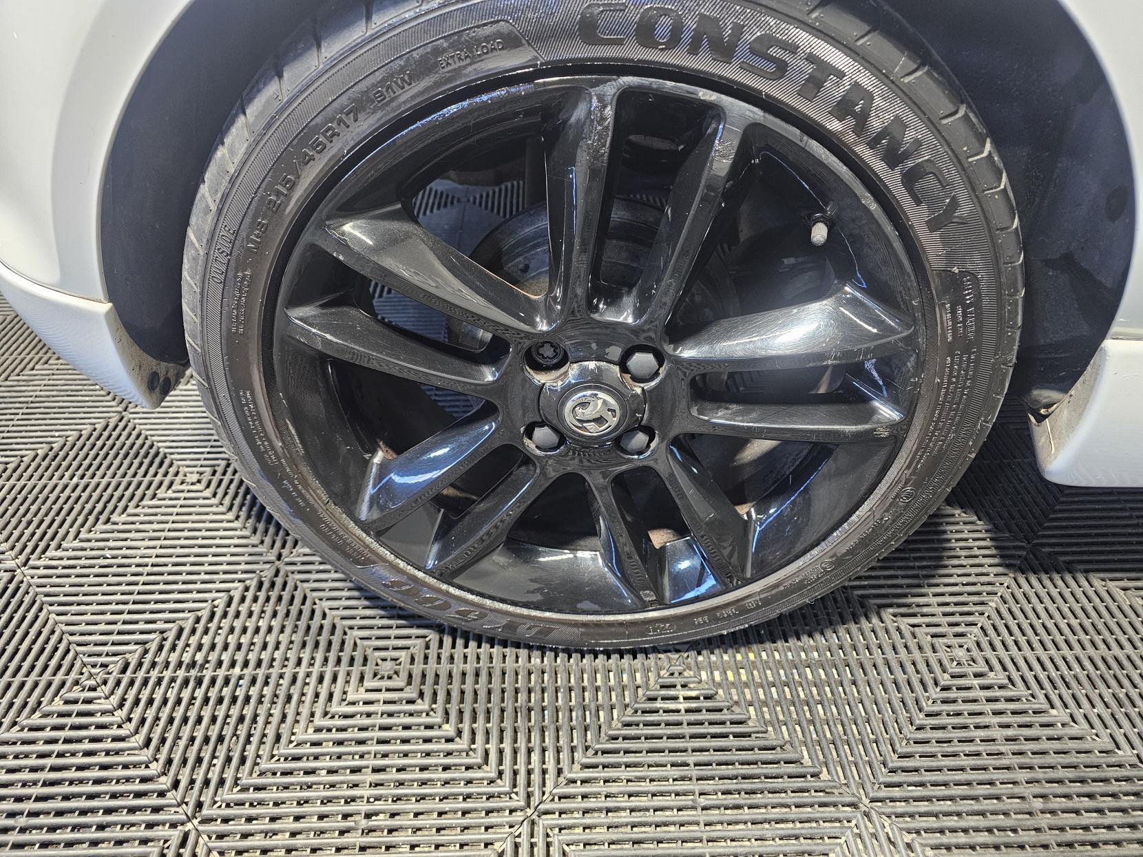 Vauxhall Corsa 1.2 16V Limited Edition Hatchback 3dr Petrol Manual Euro 5 (85 ps)