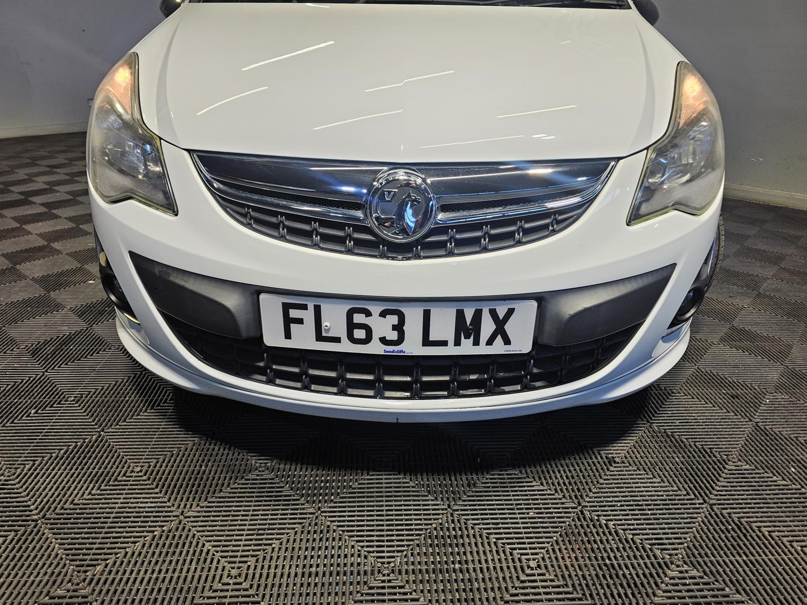 Vauxhall Corsa 1.2 16V Limited Edition Hatchback 3dr Petrol Manual Euro 5 (85 ps)