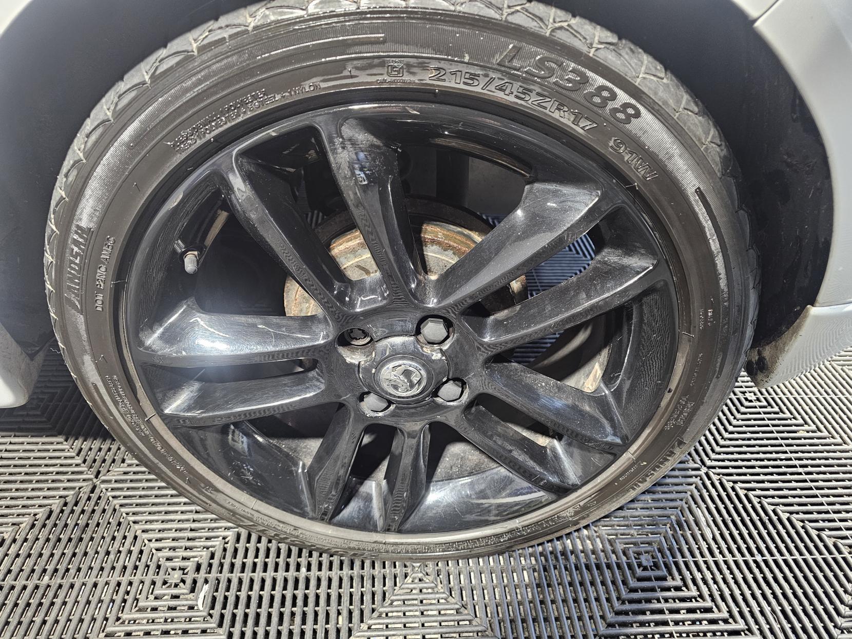 Vauxhall Corsa 1.2 16V Limited Edition Hatchback 3dr Petrol Manual Euro 5 (85 ps)