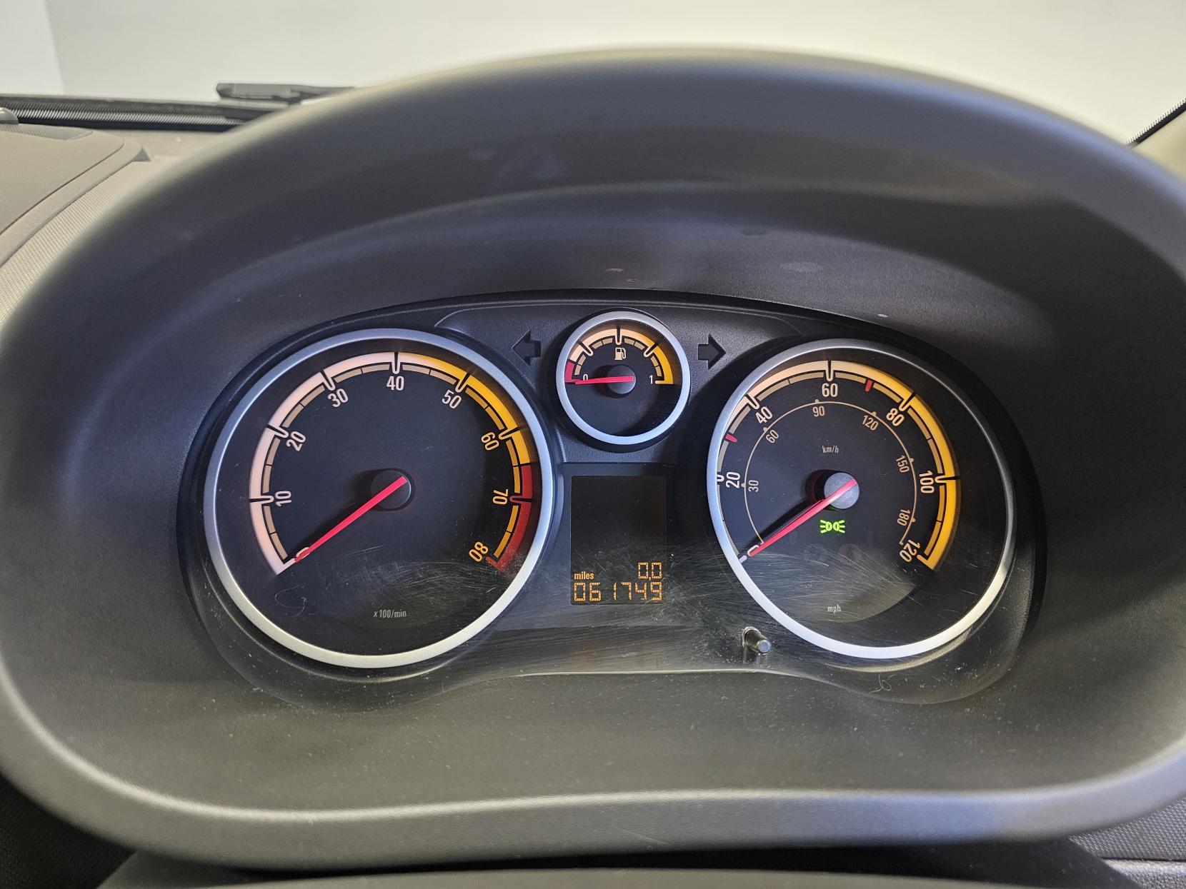 Vauxhall Corsa 1.2 16V Limited Edition Hatchback 3dr Petrol Manual Euro 5 (85 ps)