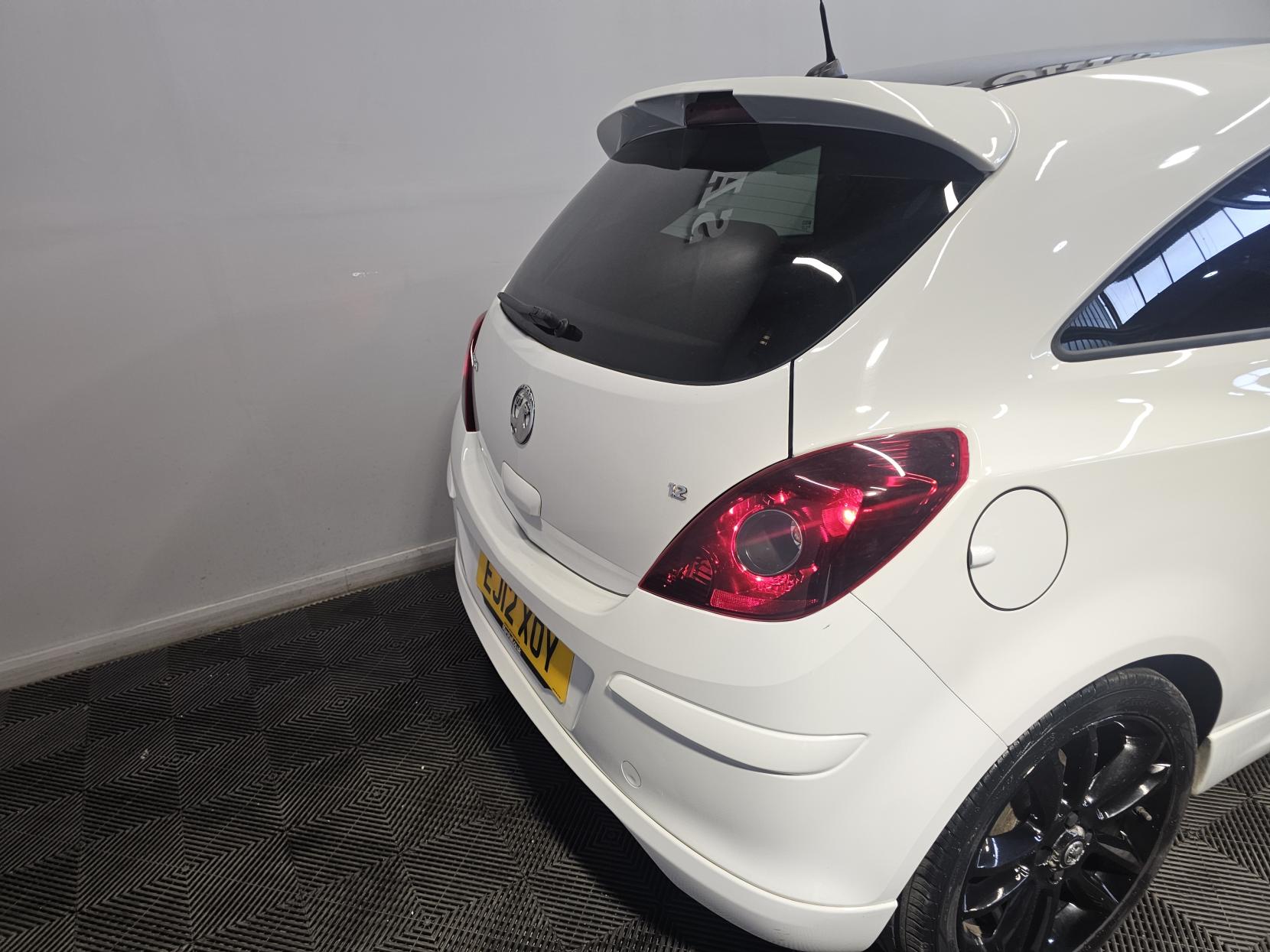 Vauxhall Corsa 1.2 16V Limited Edition Hatchback 3dr Petrol Manual Euro 5 (85 ps)