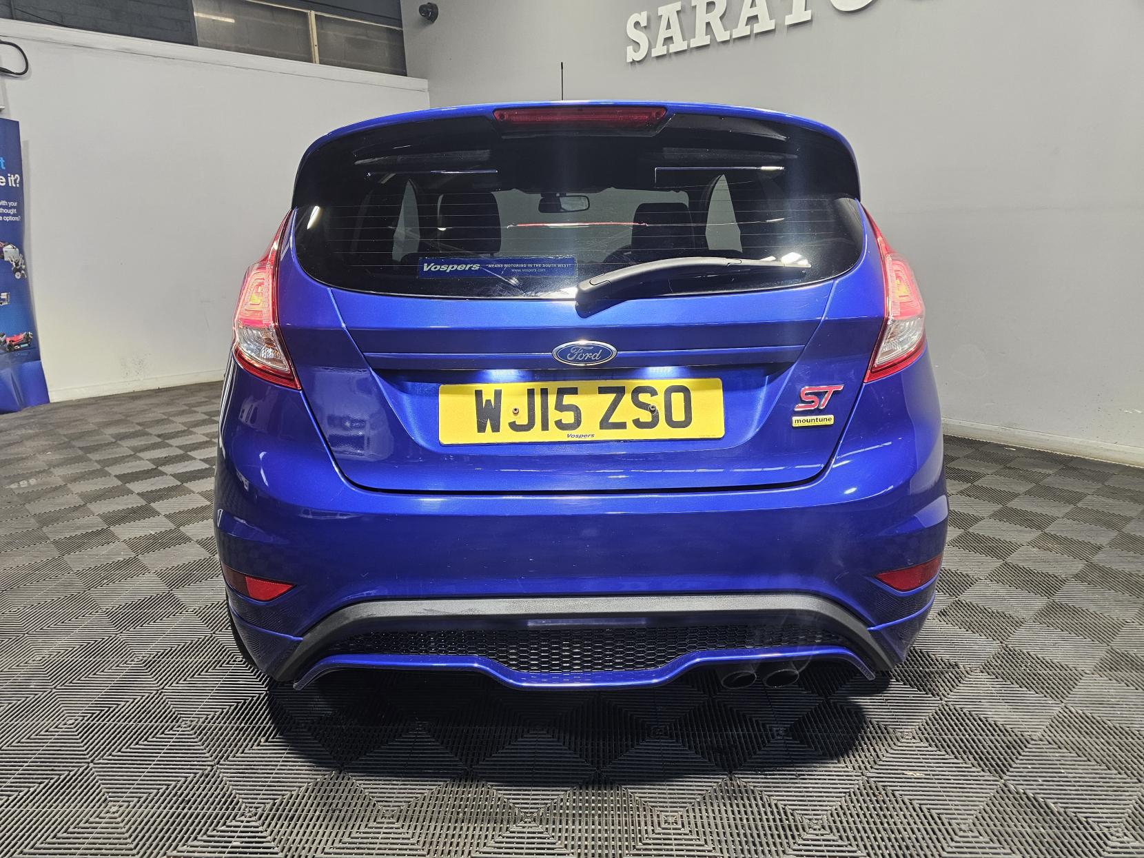 Ford Fiesta 1.6T EcoBoost ST-2 Hatchback 3dr Petrol Manual Euro 5 (182 ps)
