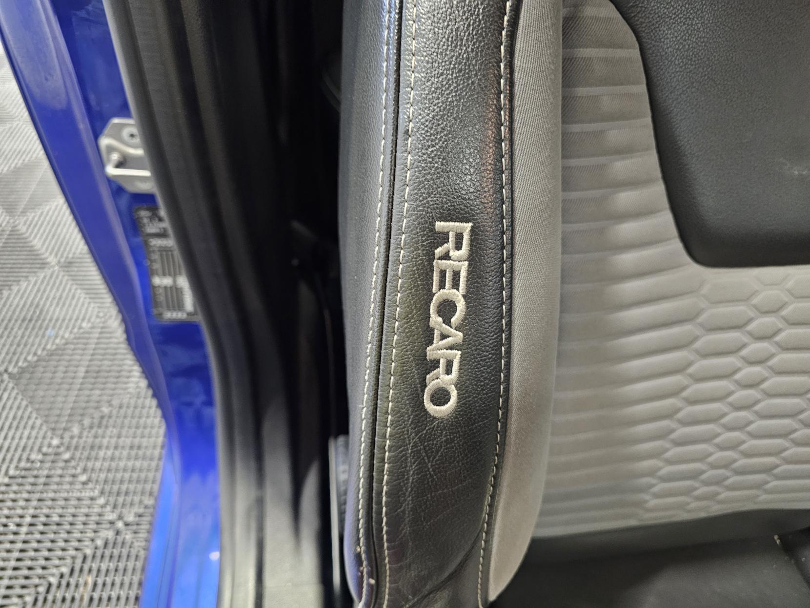 Ford Fiesta 1.6T EcoBoost ST-2 Hatchback 3dr Petrol Manual Euro 5 (182 ps)