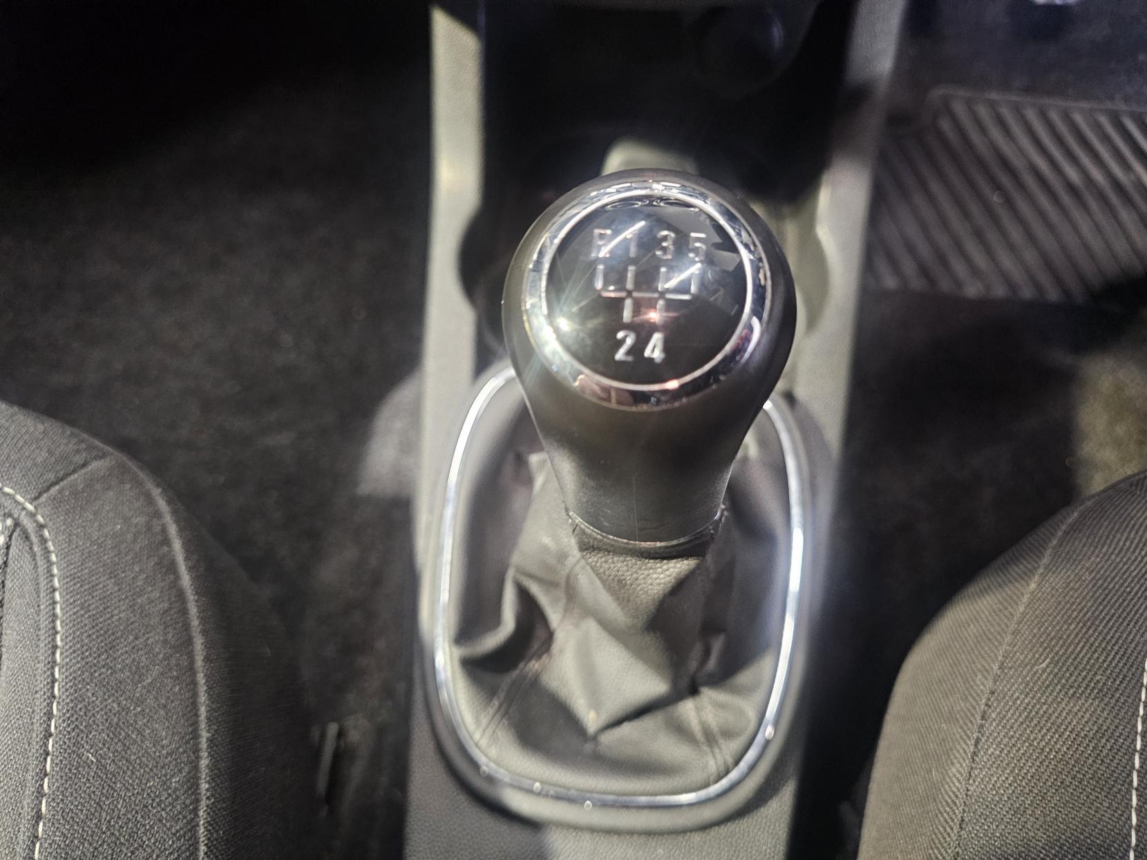 Vauxhall Corsa 1.2 16V Limited Edition Hatchback 3dr Petrol Manual Euro 5 (85 ps)