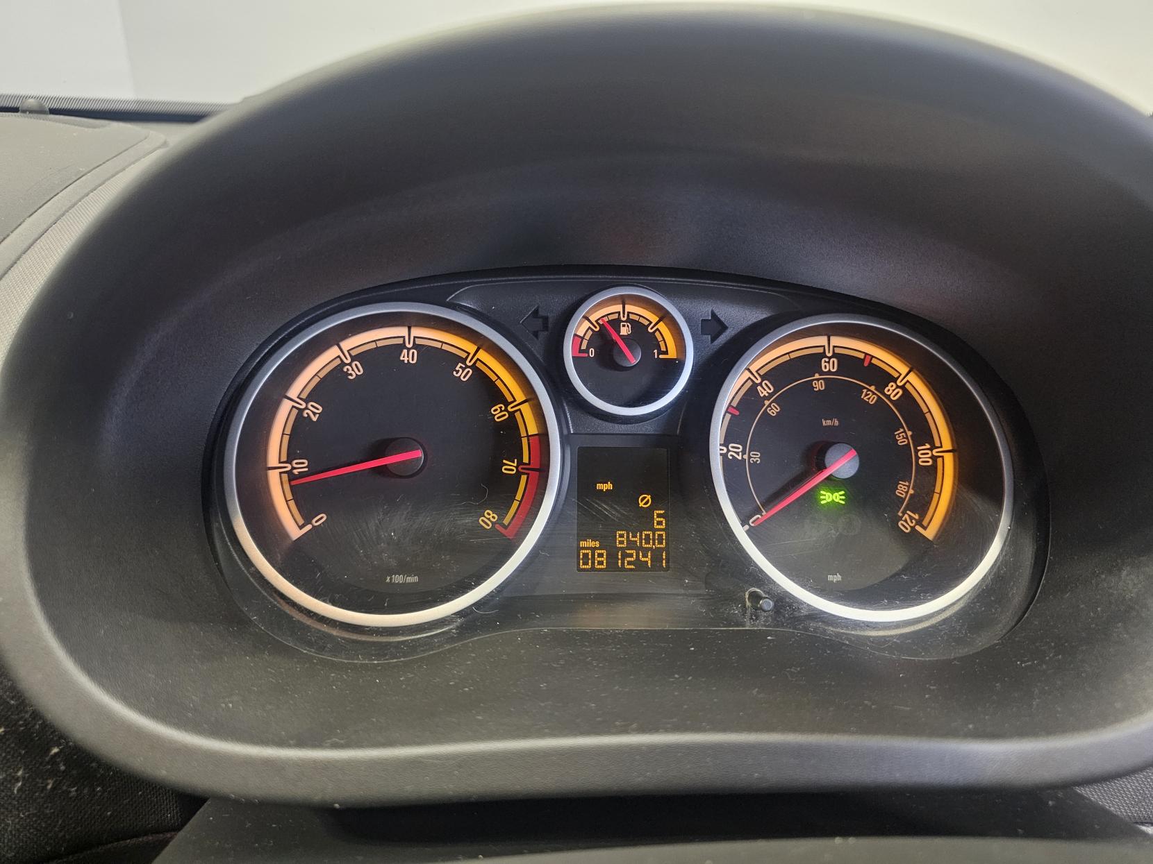 Vauxhall Corsa 1.2 16V Limited Edition Hatchback 3dr Petrol Manual Euro 5 (85 ps)