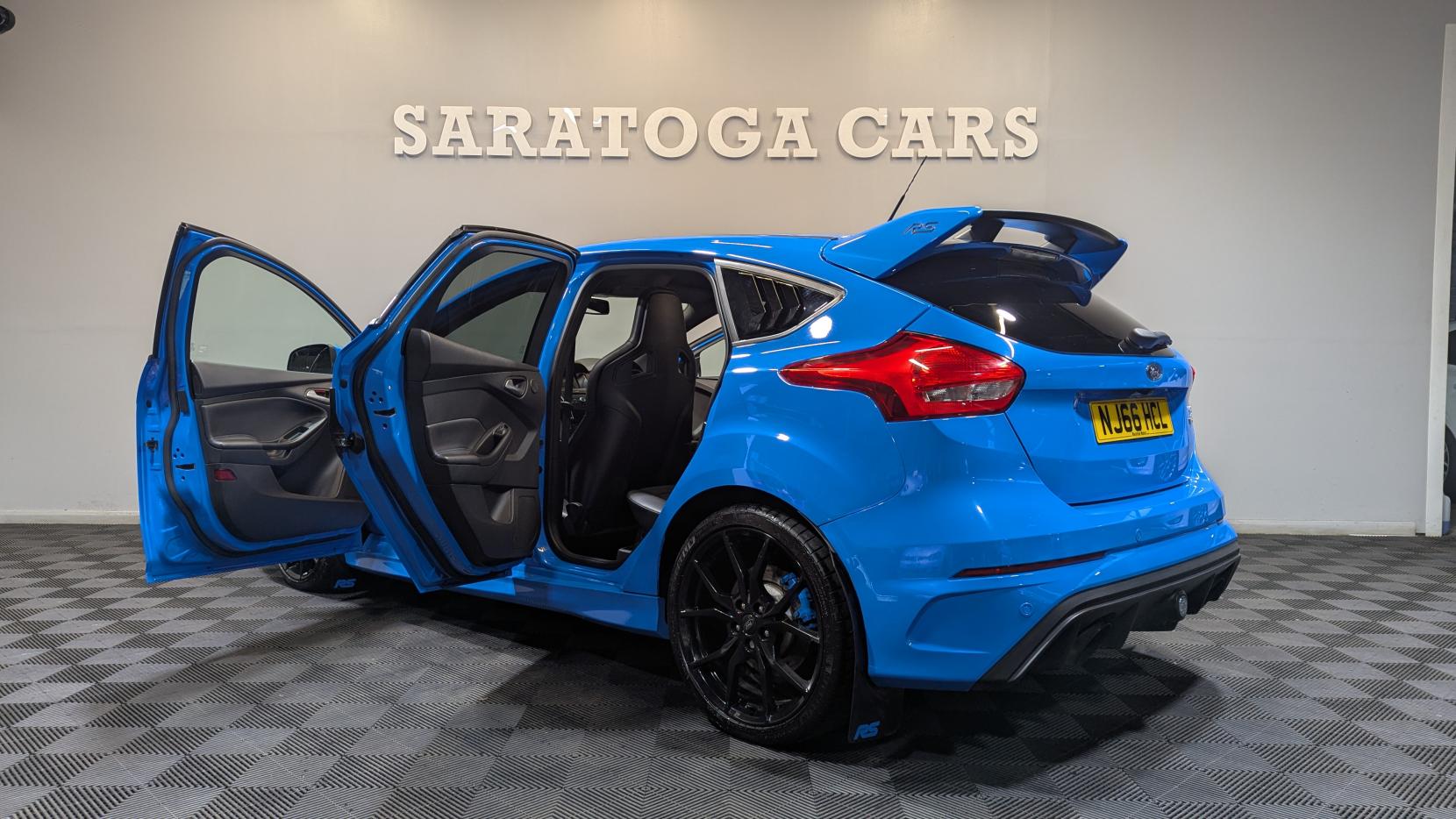 Ford Focus 2.3T EcoBoost RS Hatchback 5dr Petrol Manual AWD Euro 6 (s/s) (350 ps)