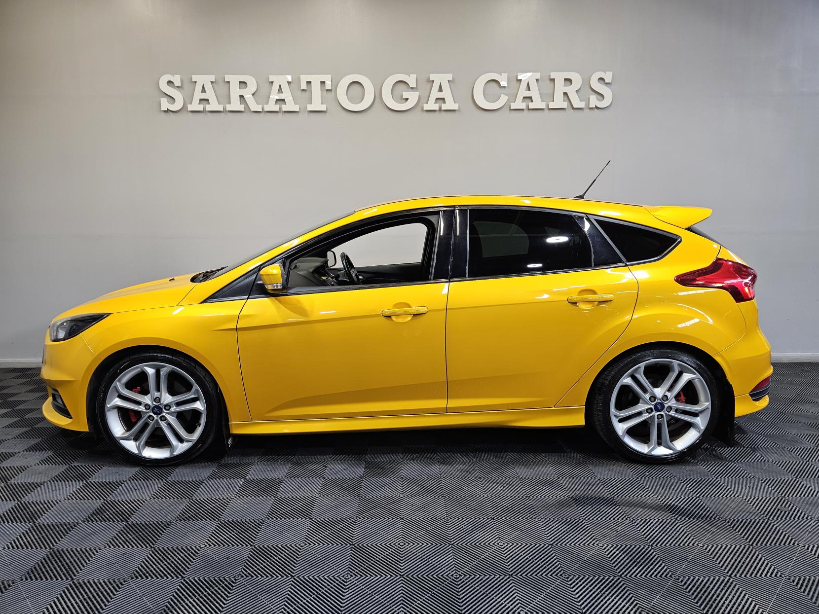 Ford Focus 2.0T EcoBoost ST-2 Hatchback 5dr Petrol Manual Euro 6 (s/s) (250 ps)