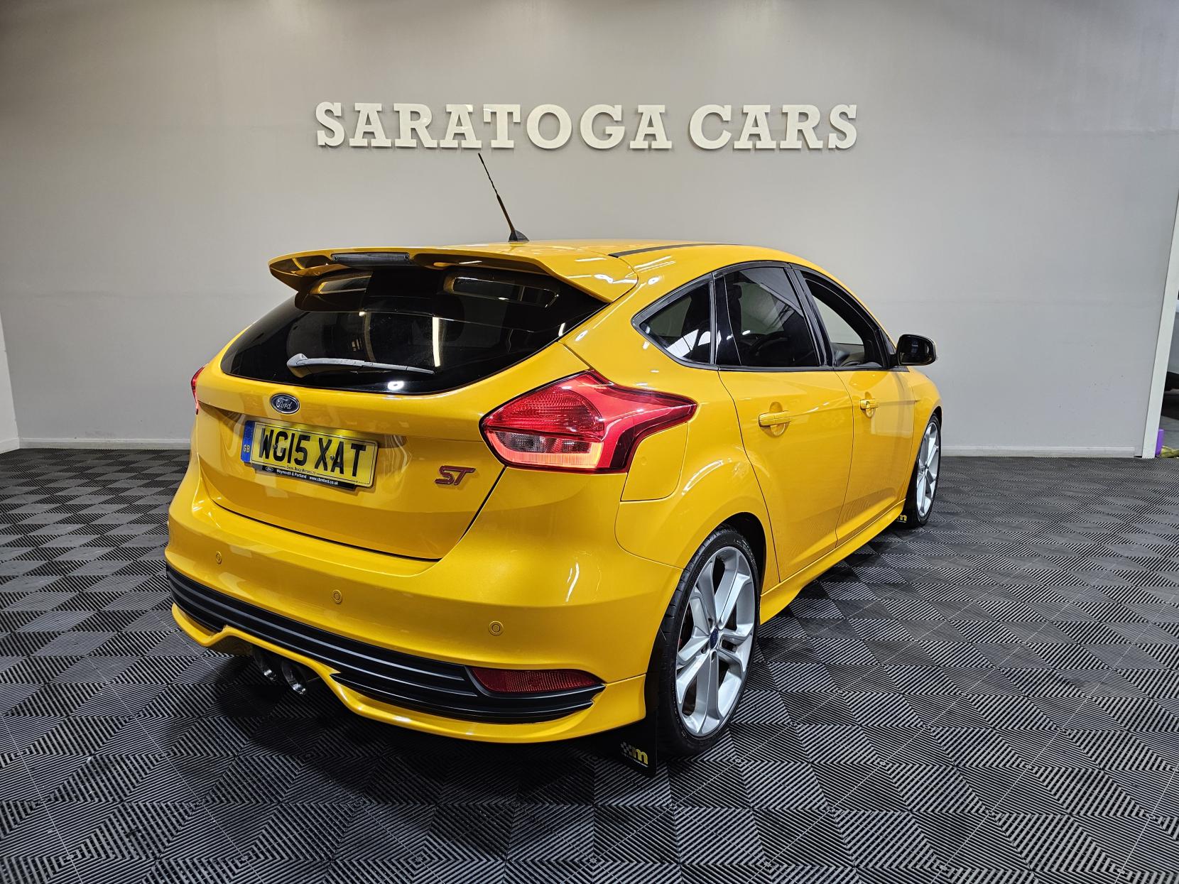 Ford Focus 2.0T EcoBoost ST-2 Hatchback 5dr Petrol Manual Euro 6 (s/s) (250 ps)