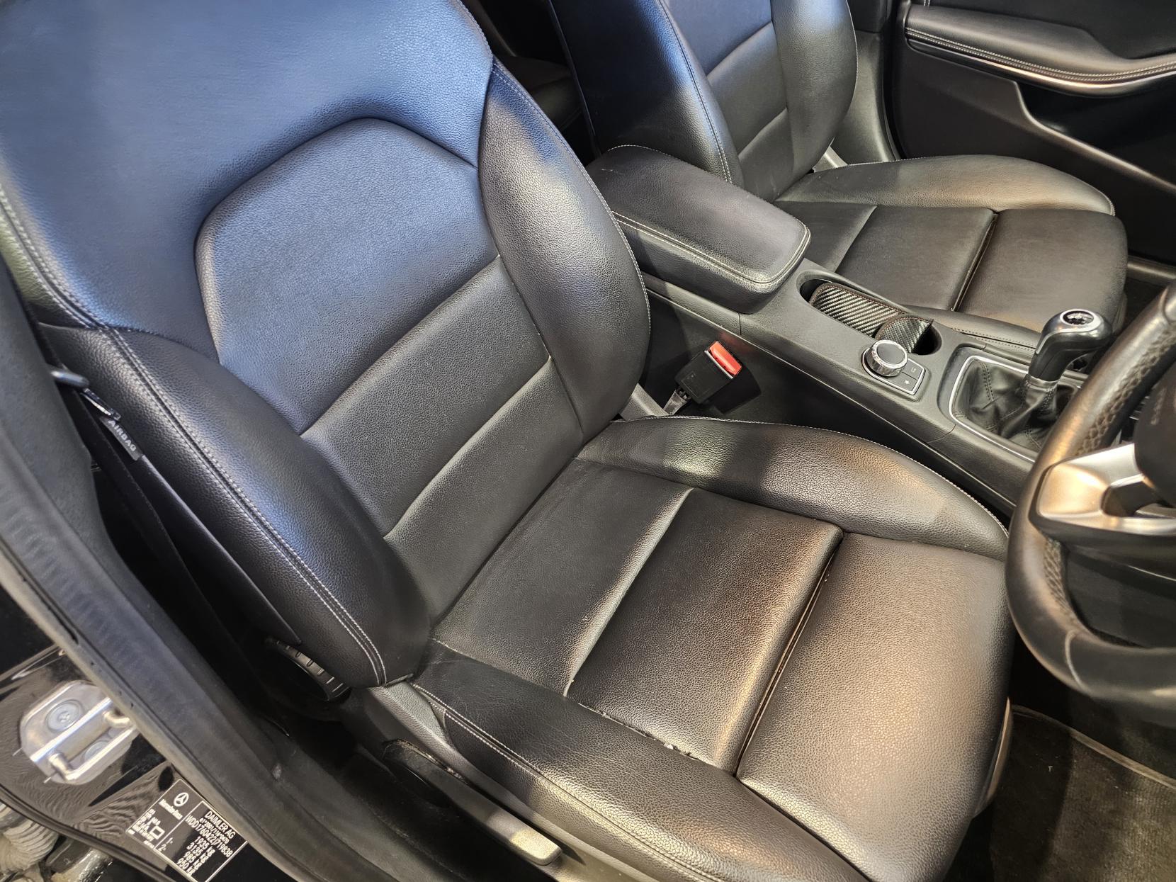 Mercedes-Benz A Class 1.6 A180 SE Hatchback 5dr Petrol Manual Euro 6 (s/s) (122 ps)