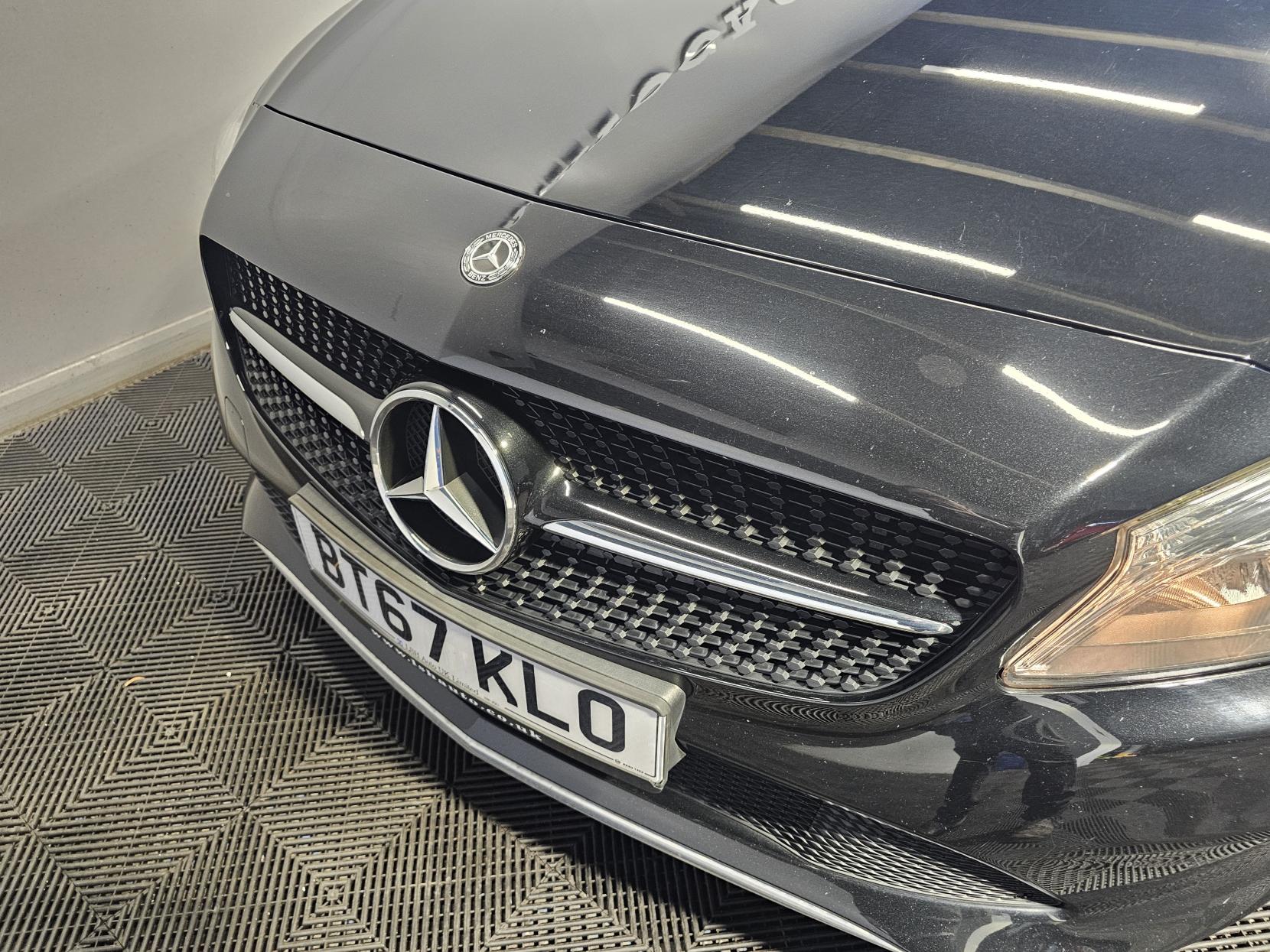 Mercedes-Benz A Class 1.6 A180 SE Hatchback 5dr Petrol Manual Euro 6 (s/s) (122 ps)