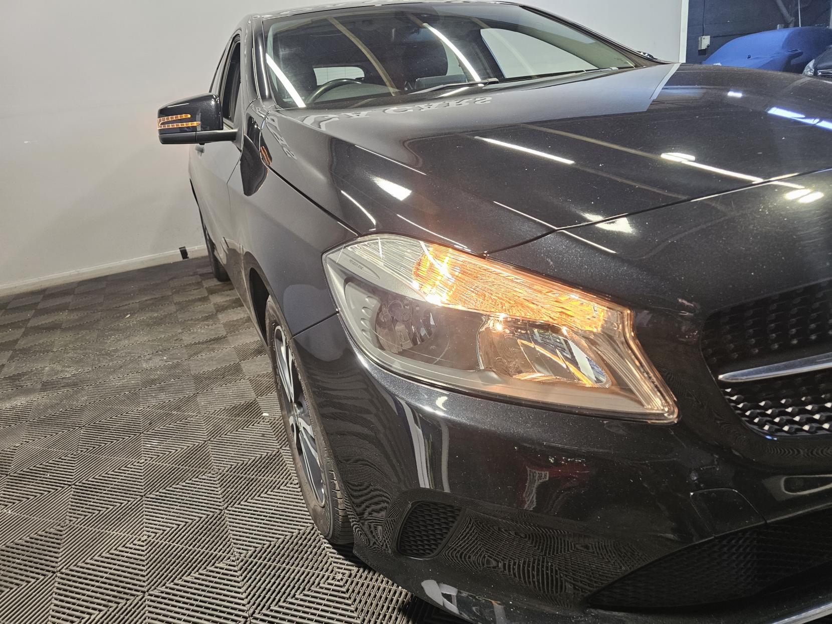 Mercedes-Benz A Class 1.6 A180 SE Hatchback 5dr Petrol Manual Euro 6 (s/s) (122 ps)