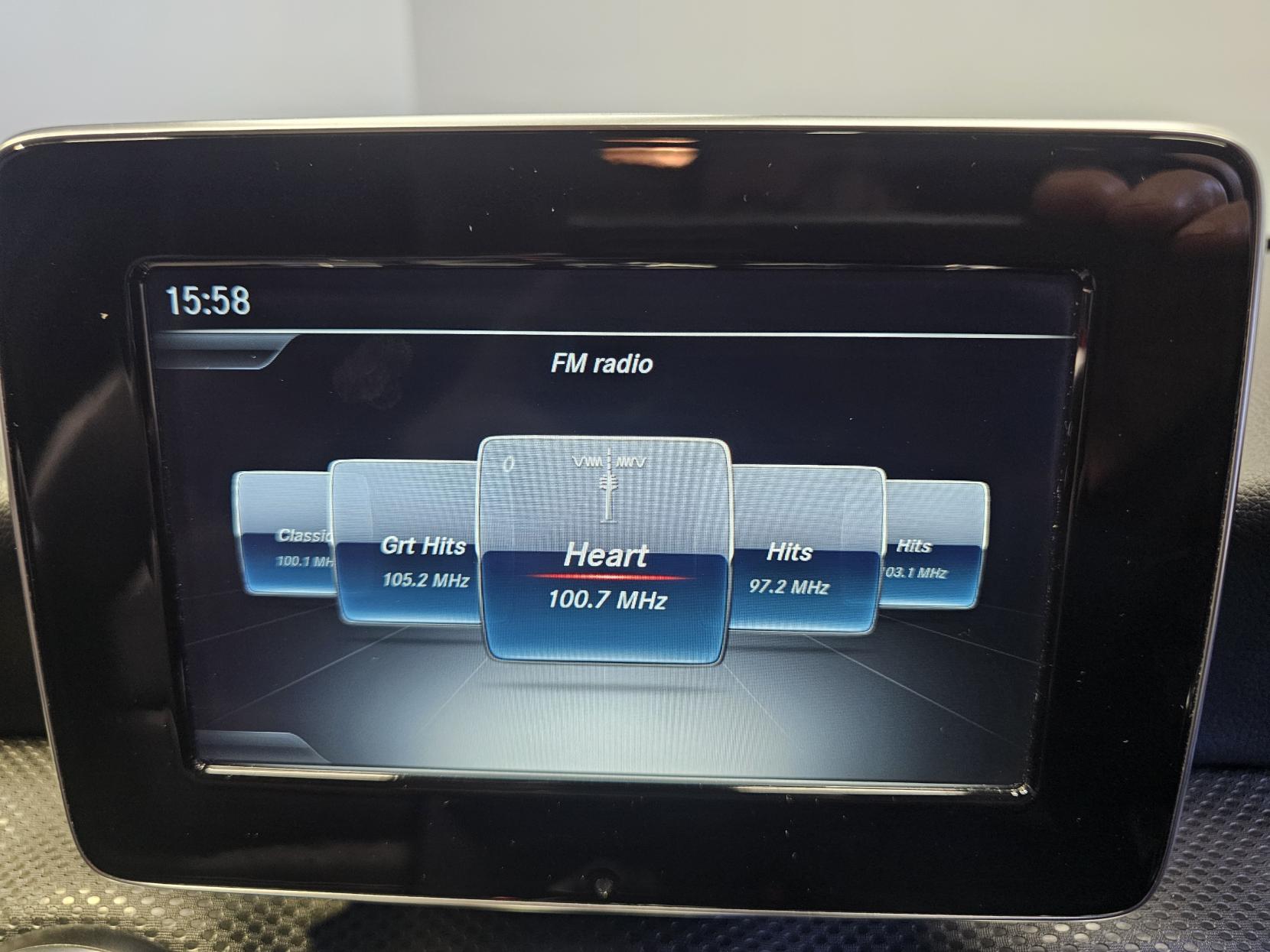 Mercedes-Benz A Class 1.6 A180 SE Hatchback 5dr Petrol Manual Euro 6 (s/s) (122 ps)